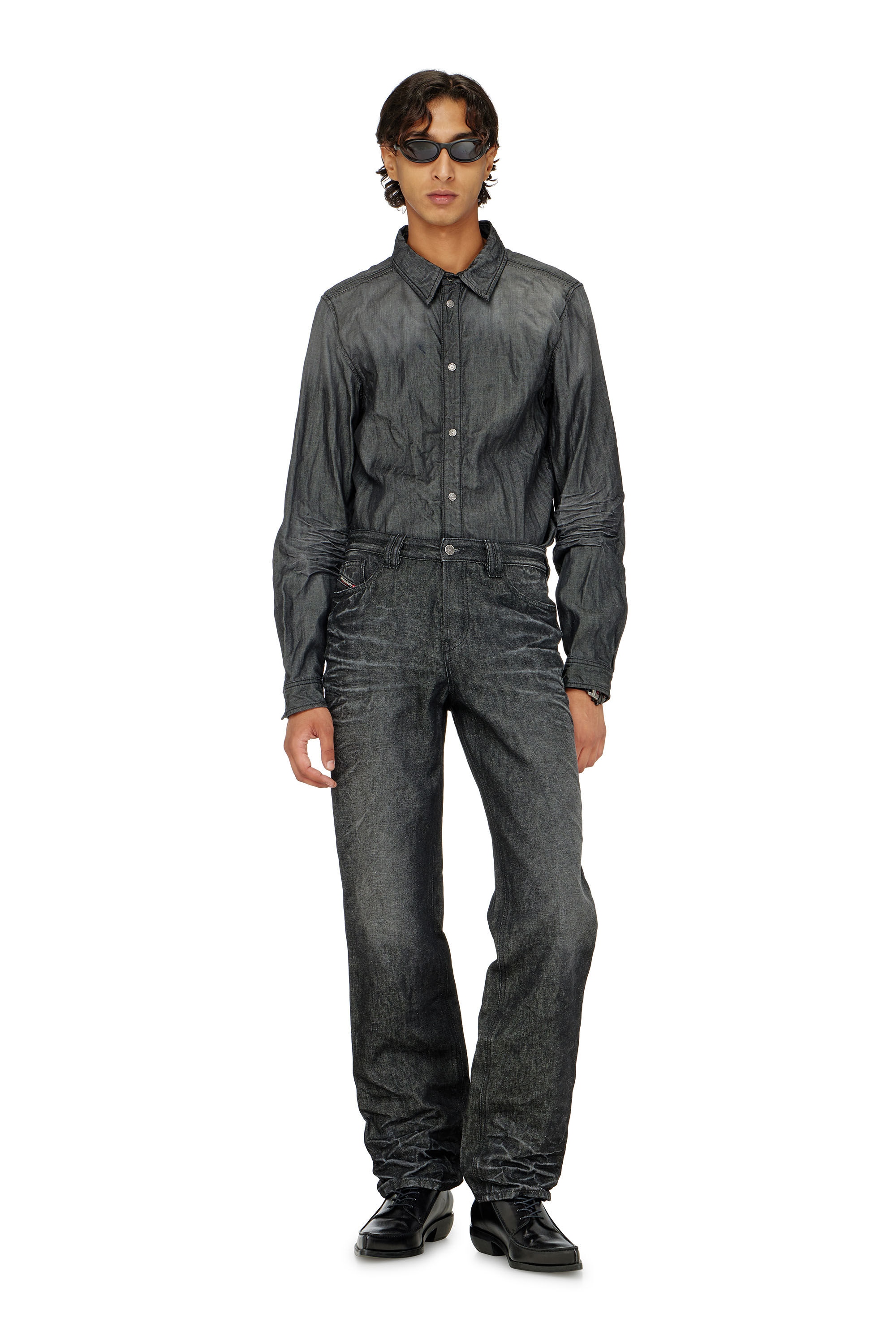 Diesel - D-SYNAR-FSJ2, Camisa de denim arrugado Hombre in Negro - 1