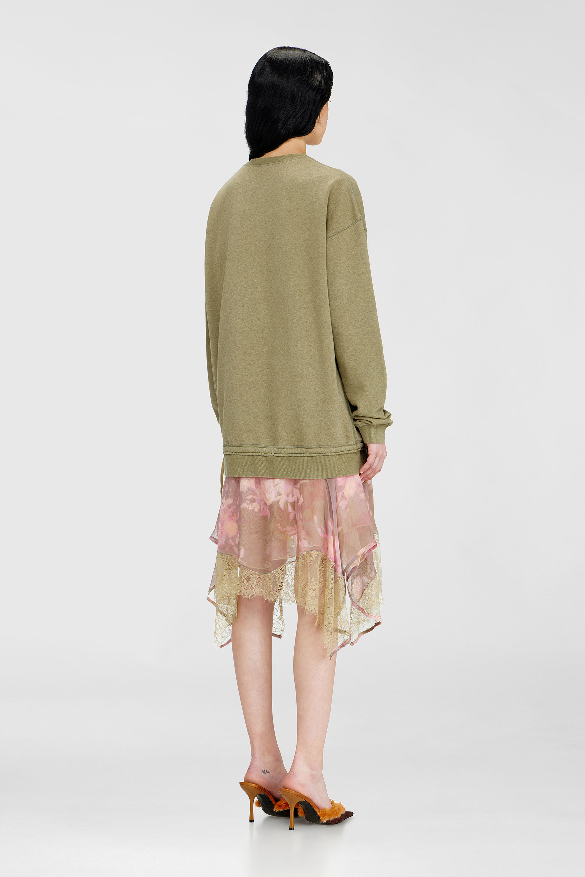 Diesel - D-ORELY, Vestido sudadera con falda de gasa y encaje Mujer in Multicolor - 4