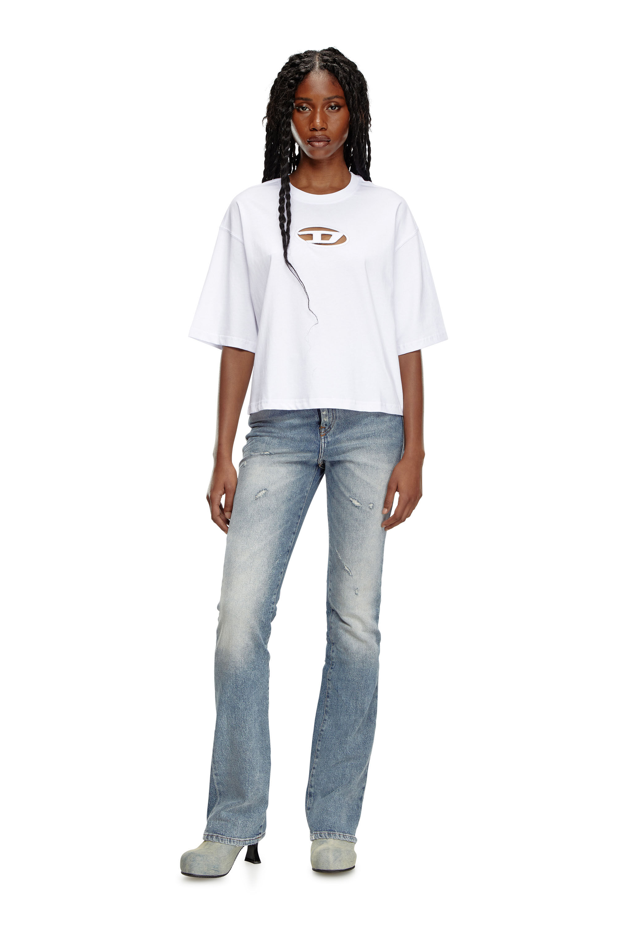 Diesel - T-ROWY-OD, Mujer Camiseta boxy con D bordada in Blanco - Image 1