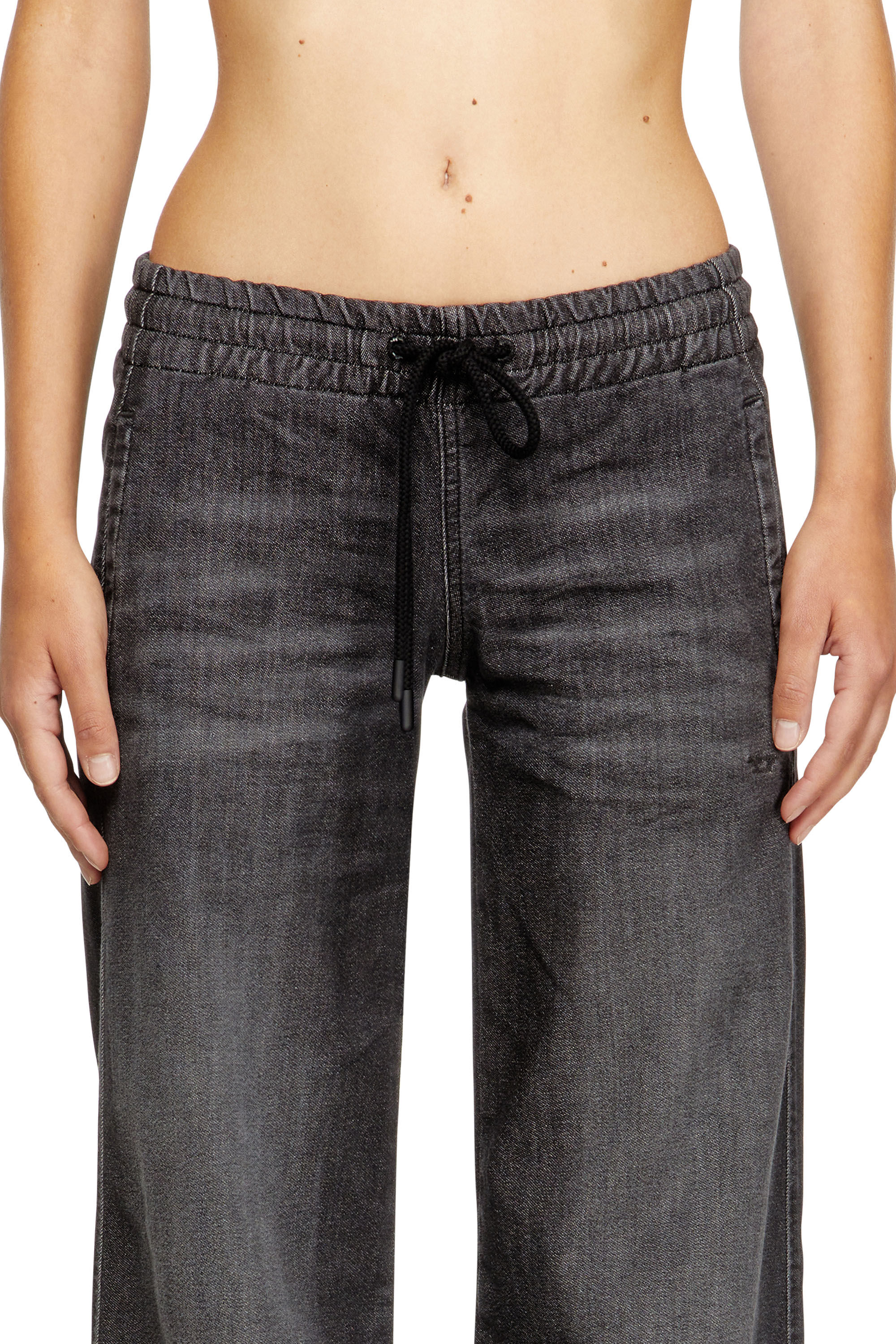 Diesel - Relaxed 2078 D-Ainty Joggjeans® 09M66 Mujer, Negro/Gris oscuro - 5