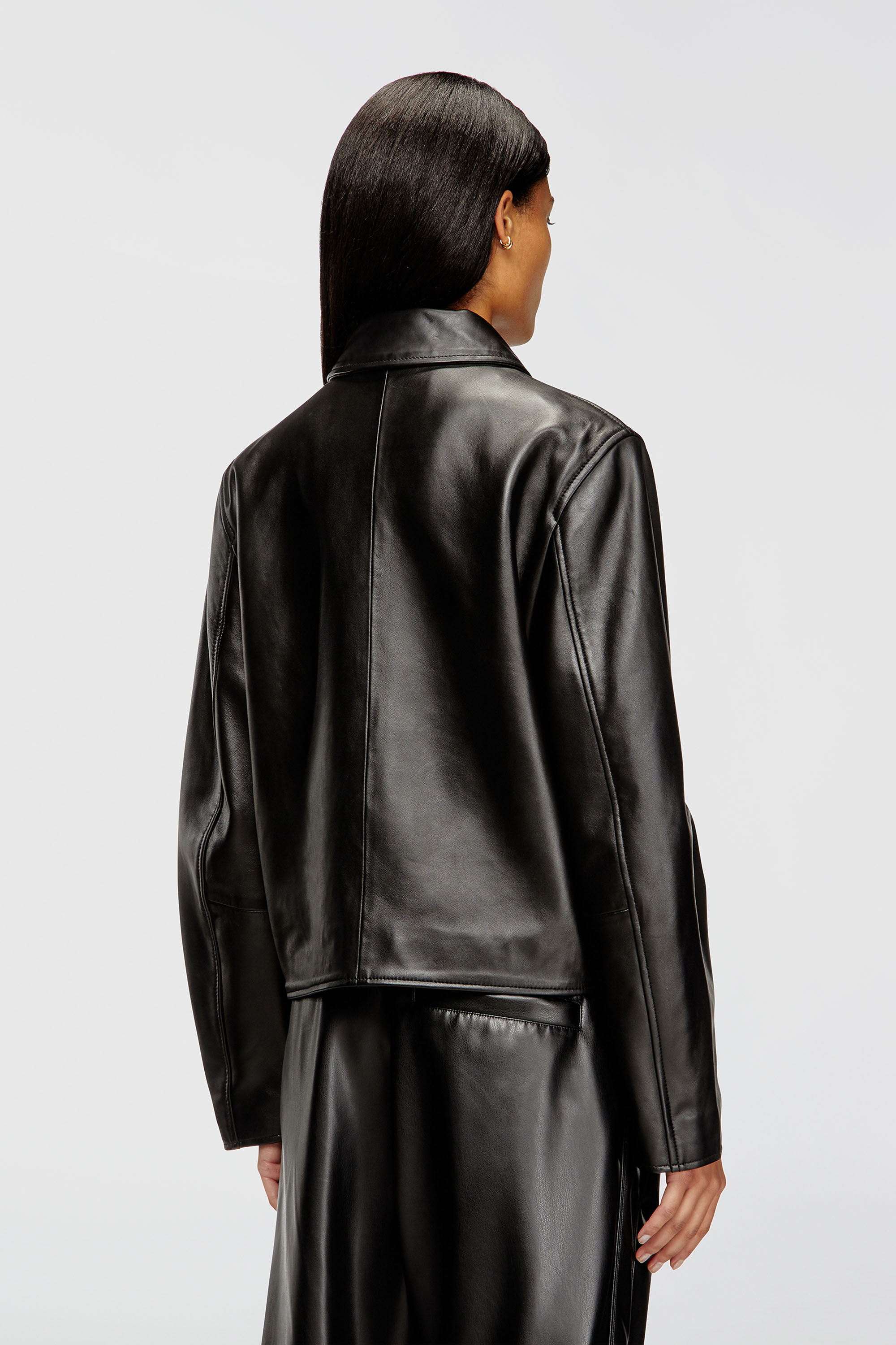 Diesel - L-AMAR-FEM-S2, Chaqueta Coach de cuero Mujer in Negro - 4