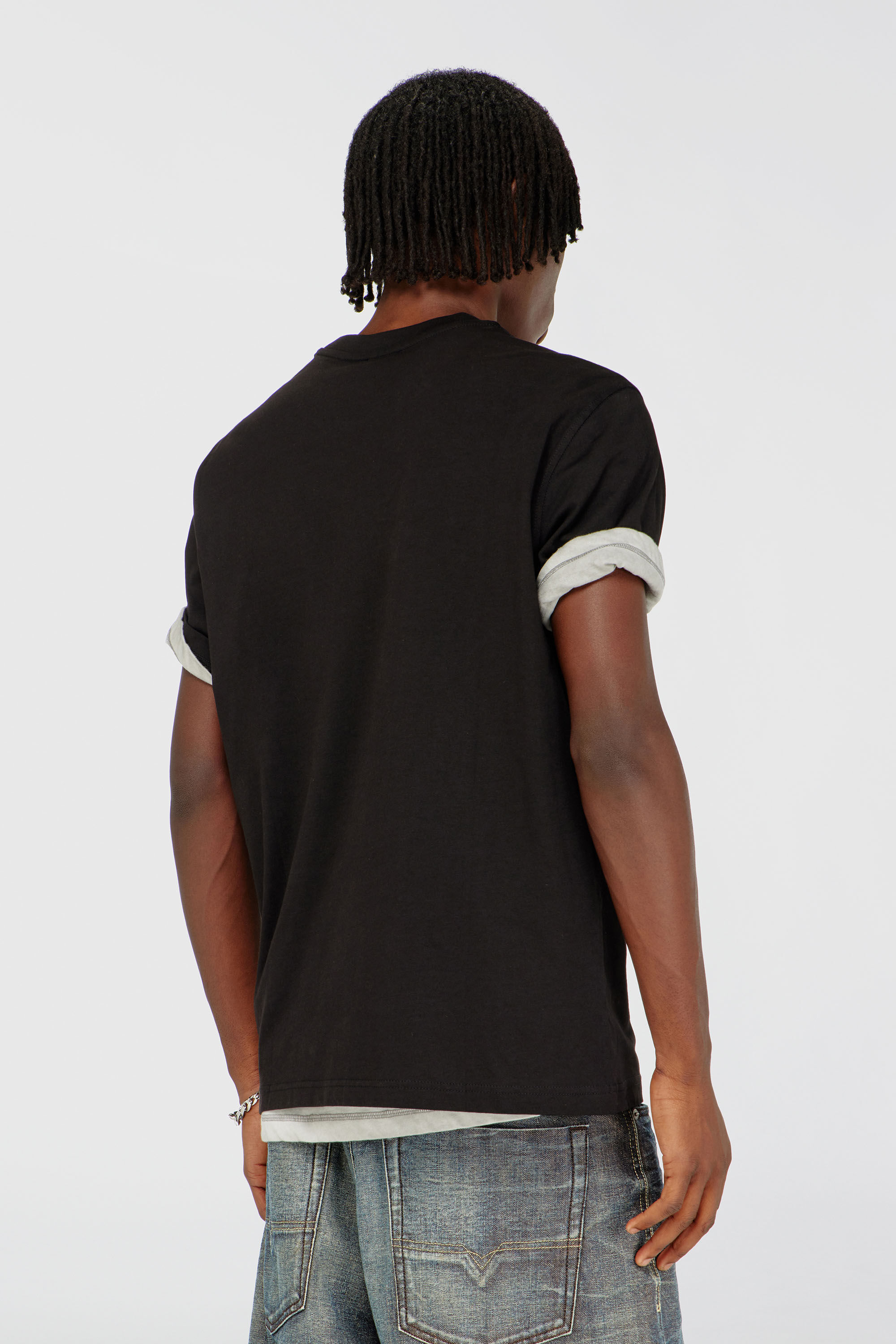 Diesel - T-ADJUST-AA12, Camiseta de algod&oacute;n con parche de logo Hombre in Negro - 4
