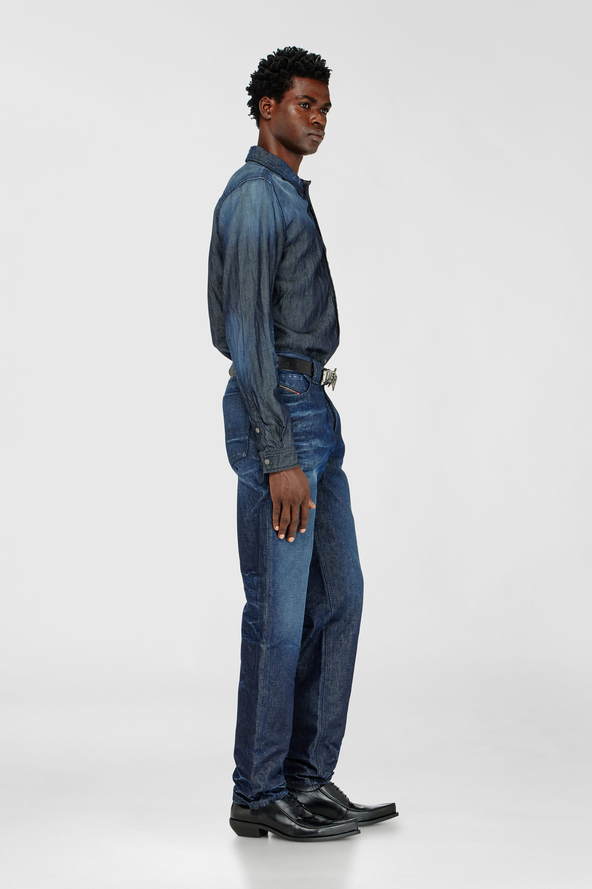 Diesel - Regular Jeans 1991 D-Voeed 007GF Hombre, Azul Oscuro - 2