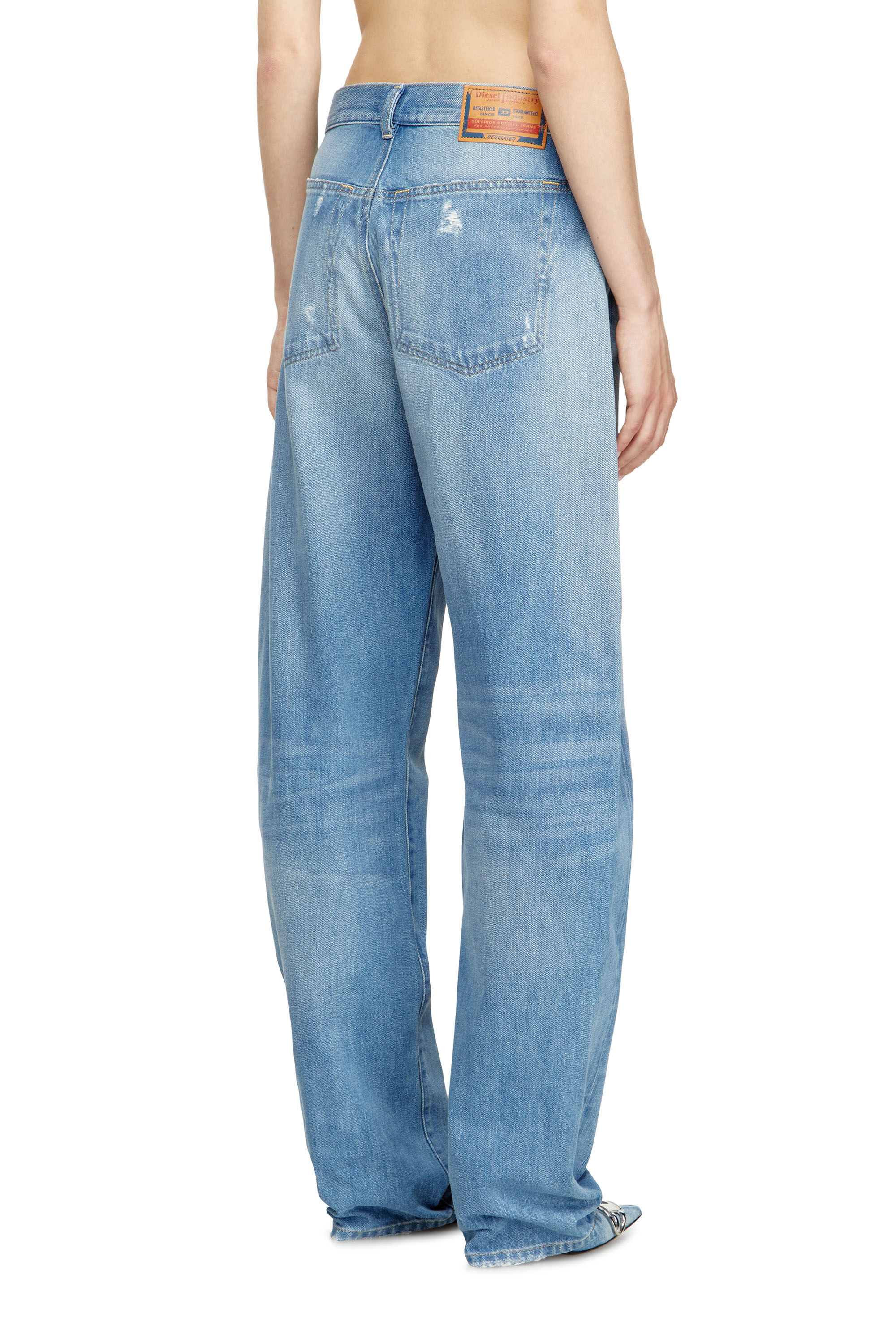 Diesel - Relaxed Jeans 1974 D-Ellz 09M24 Mujer, Azul Claro - 4