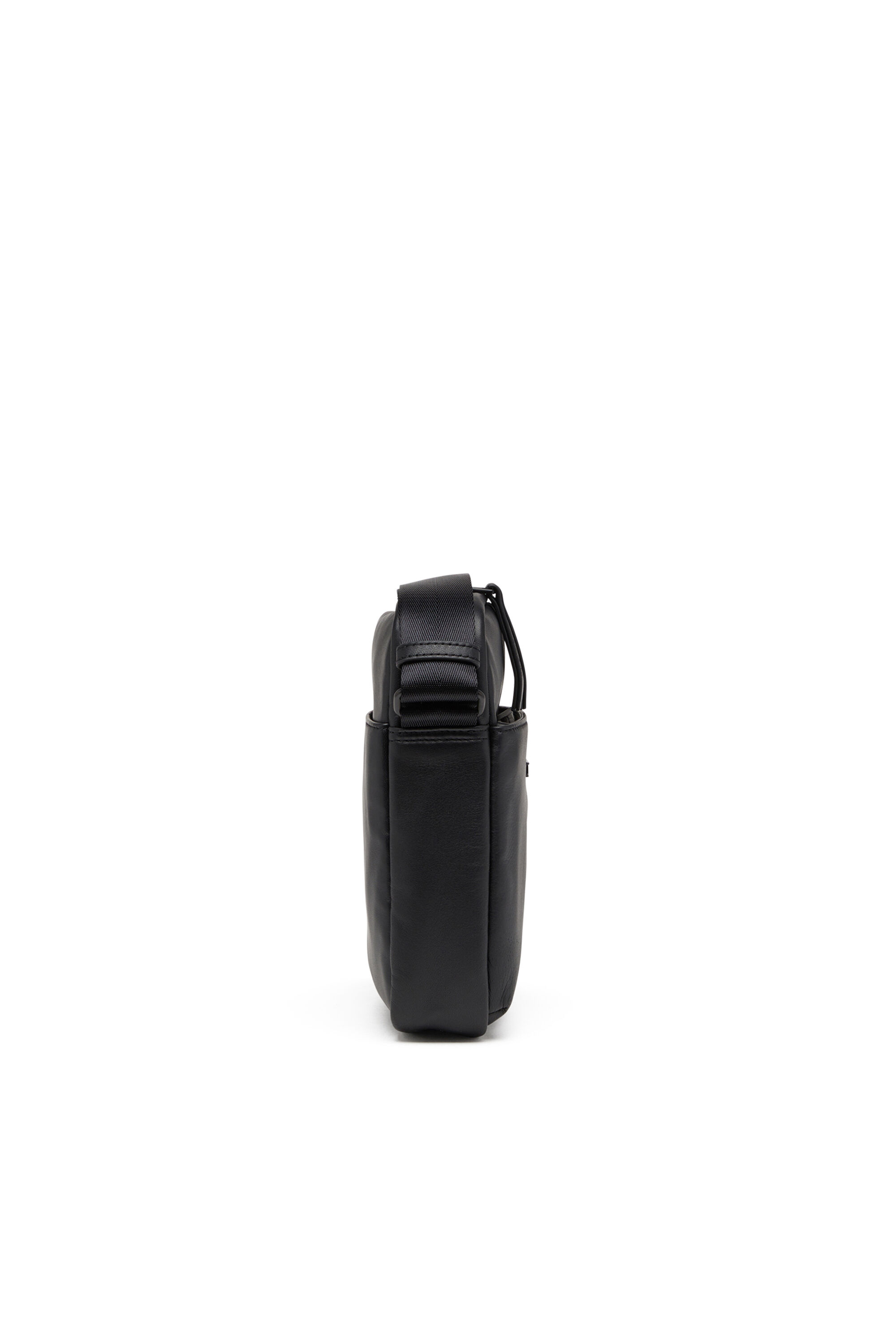 Diesel - RAVE CROSSBODY X, Rave-Bandolera de cuero con D de metal a tono Hombre in Negro - 4