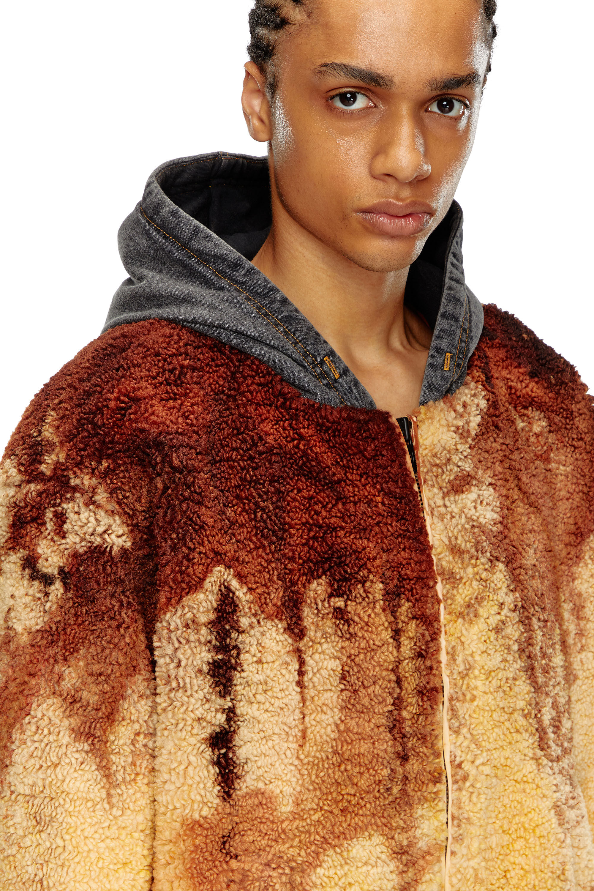 Chaqueta teddy con capucha 2025