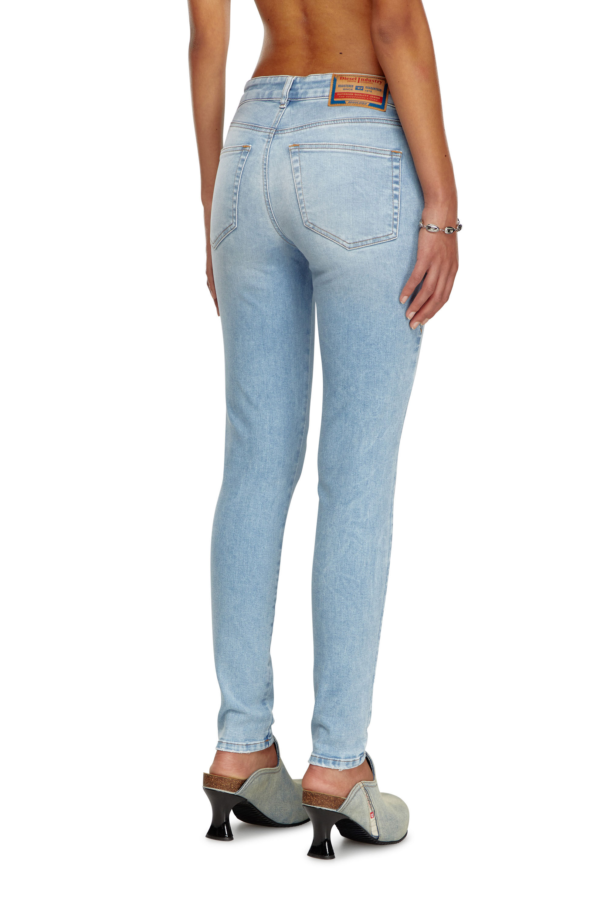 Diesel - Super skinny Jeans 2017 Slandy 09J13, Mujer Super skinny Jeans - 2017 Slandy in Azul marino - Image 4