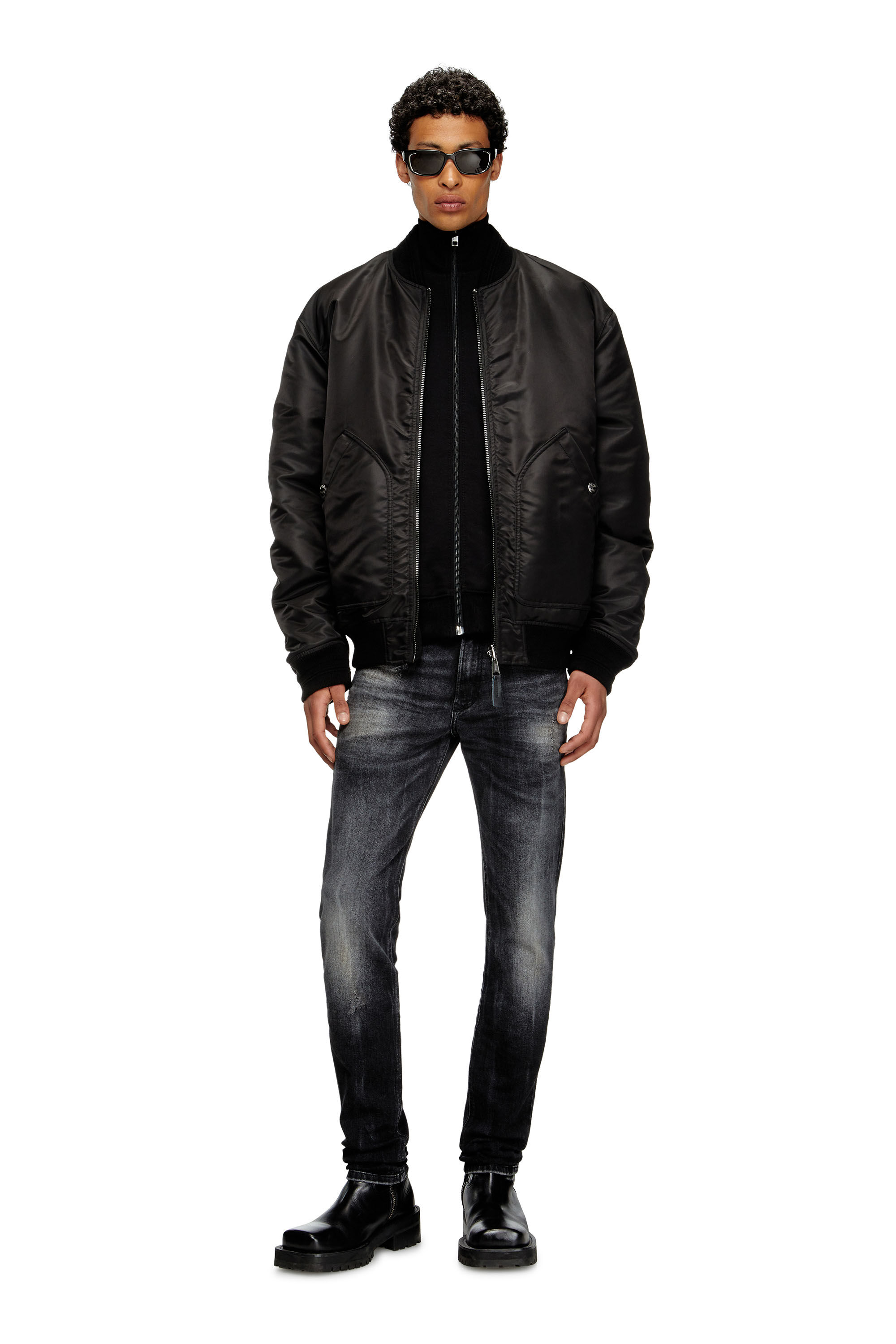 Diesel - S-LOCK-DOVAL-PJ, Chaqueta deportiva con parche Oval D Hombre in Negro - 1