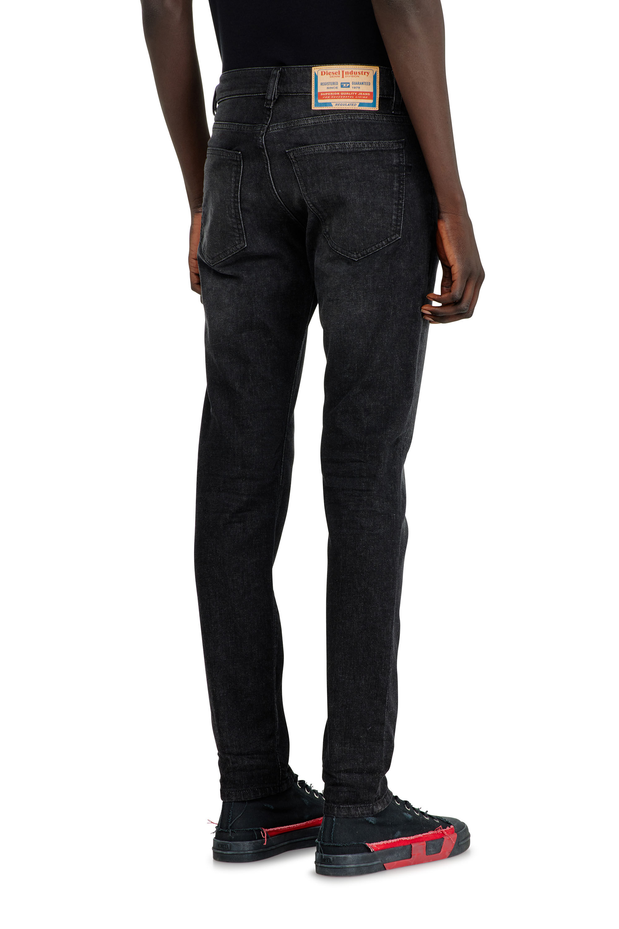 Diesel - Slim Jeans 2019 D-Strukt 0DBDT Hombre, Negro/Gris oscuro - 5