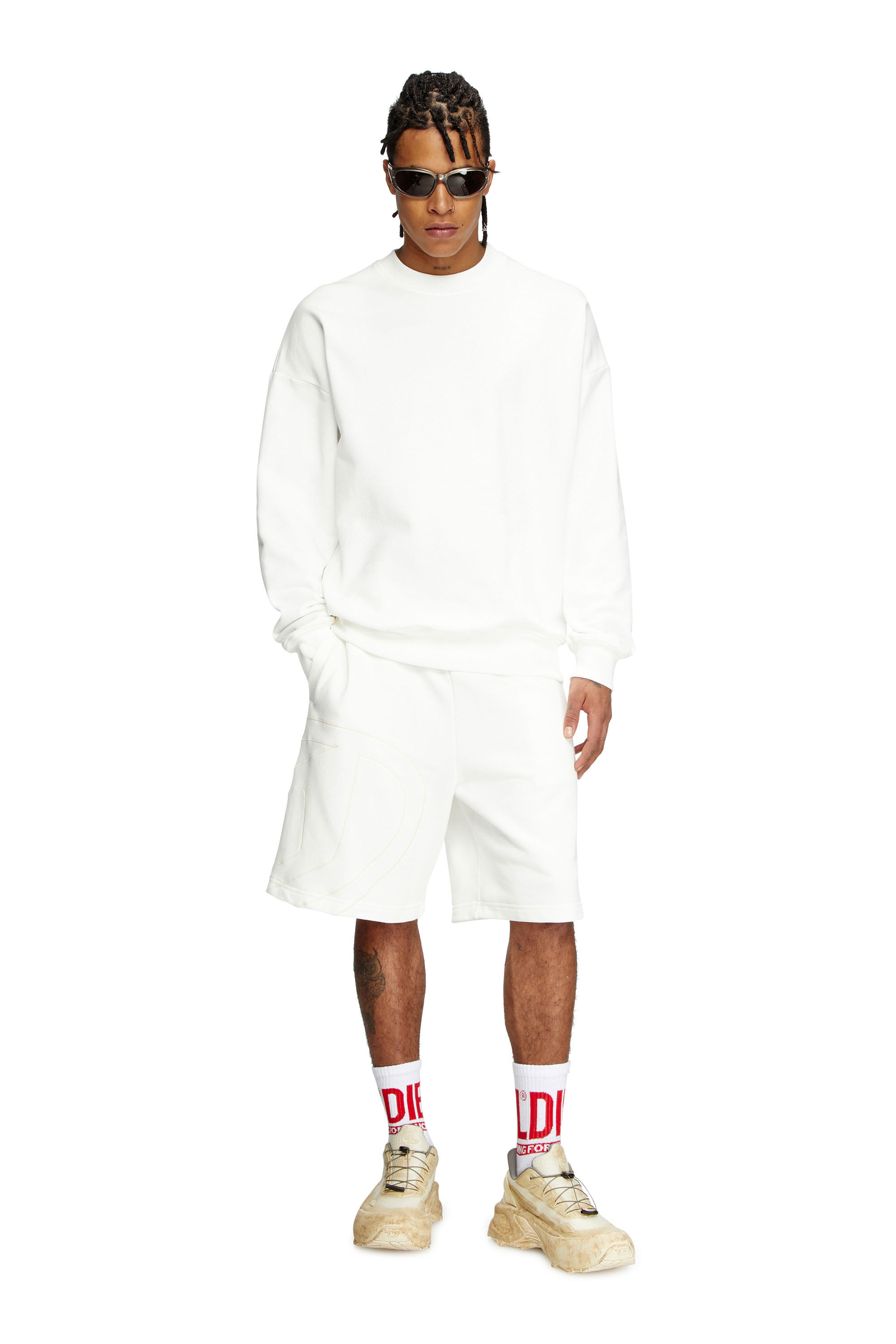 Diesel - P-CROW-MEGOVAL, Pantalones deportivos cortos con logotipo D grande Hombre in Blanco - 1