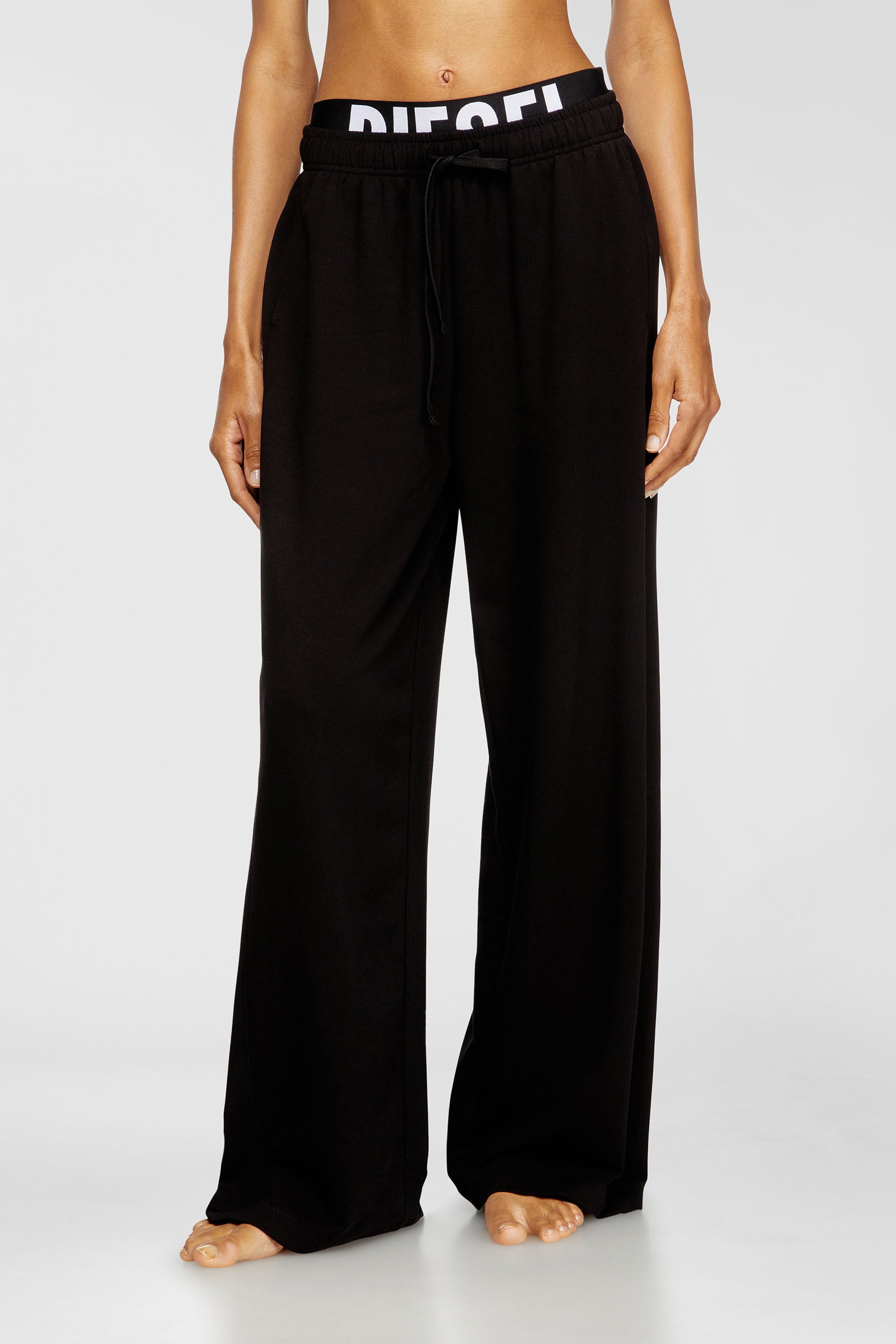 Diesel - LESLIE-D-POP, Pantalones de ch&aacute;ndal de felpa de algod&oacute;n con cinturilla con logo Mujer in Negro - 3