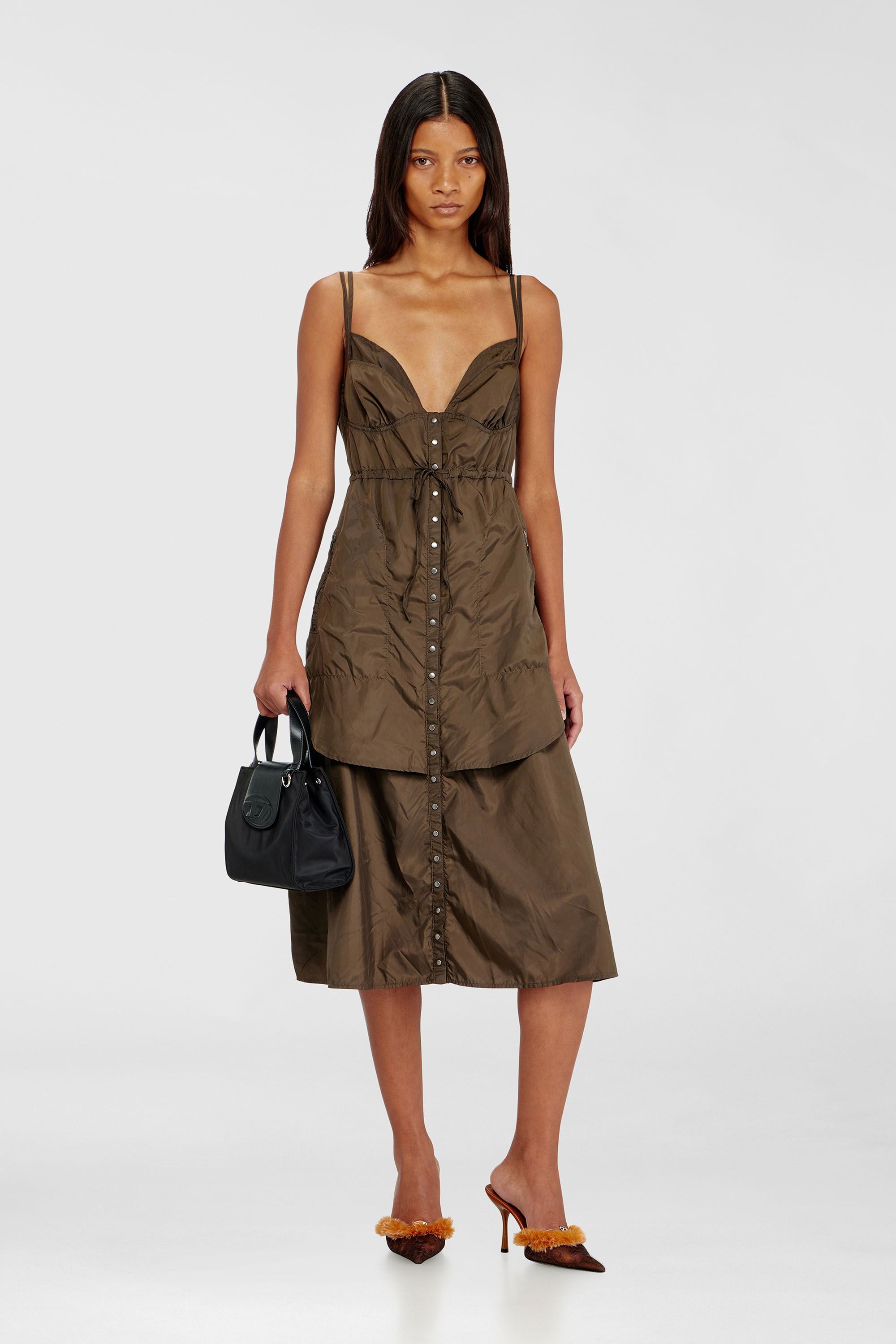 Diesel - D-OROTEA-T1, Vestido de nailon ligero con dise&ntilde;o de capas Mujer in Marr&oacute;n - 1