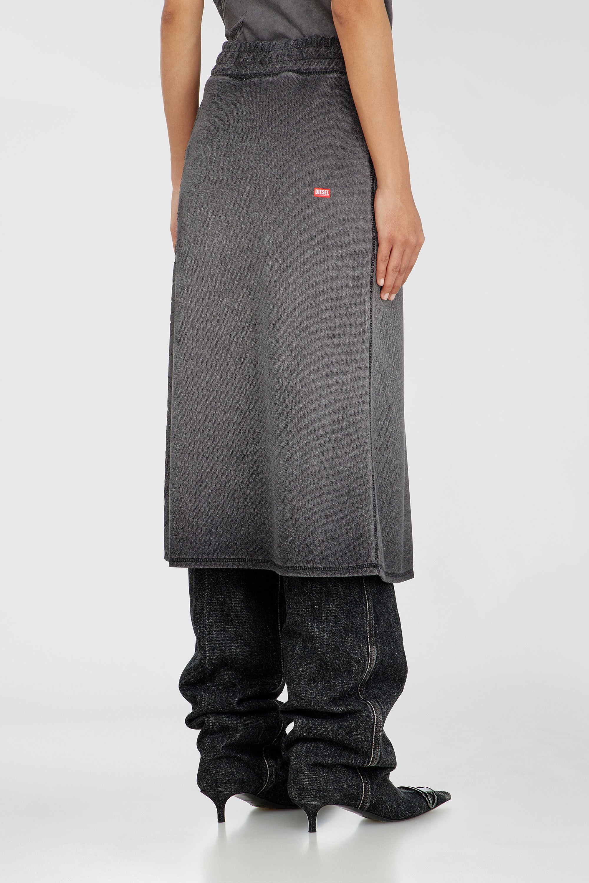 Diesel - O-BEAUTY, Falda midi de felpa con estampado devor&eacute; Mujer in Gris - 4