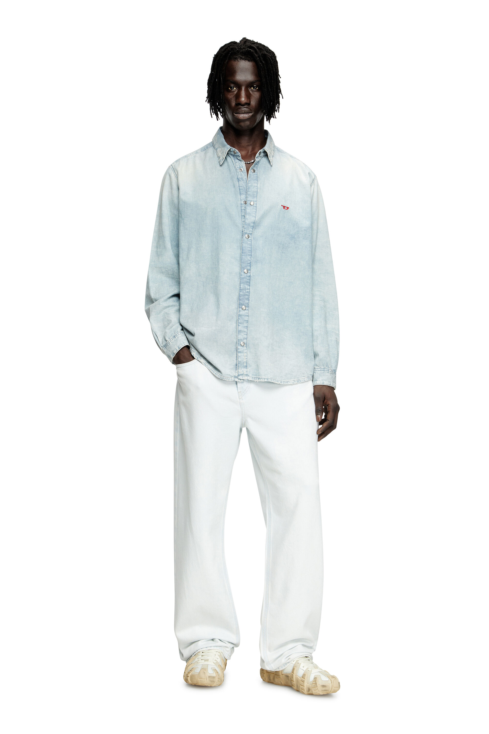 Diesel - D-SIMPLY, Camisa de denim con efecto blanqueado Hombre in Azul marino - 1
