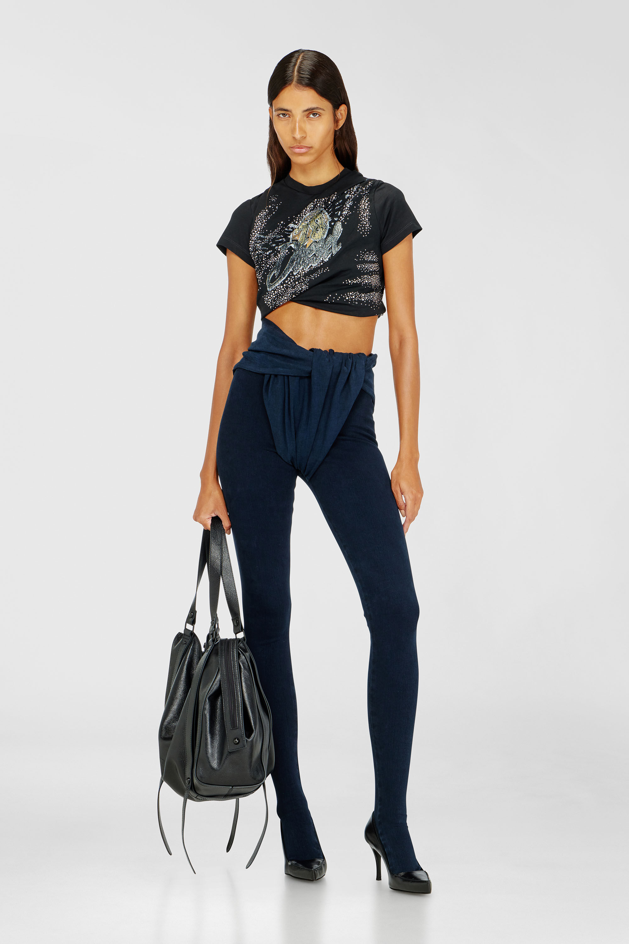 Diesel - T-WINCY, Camiseta fruncida de punto doble capa Mujer in Negro - 1