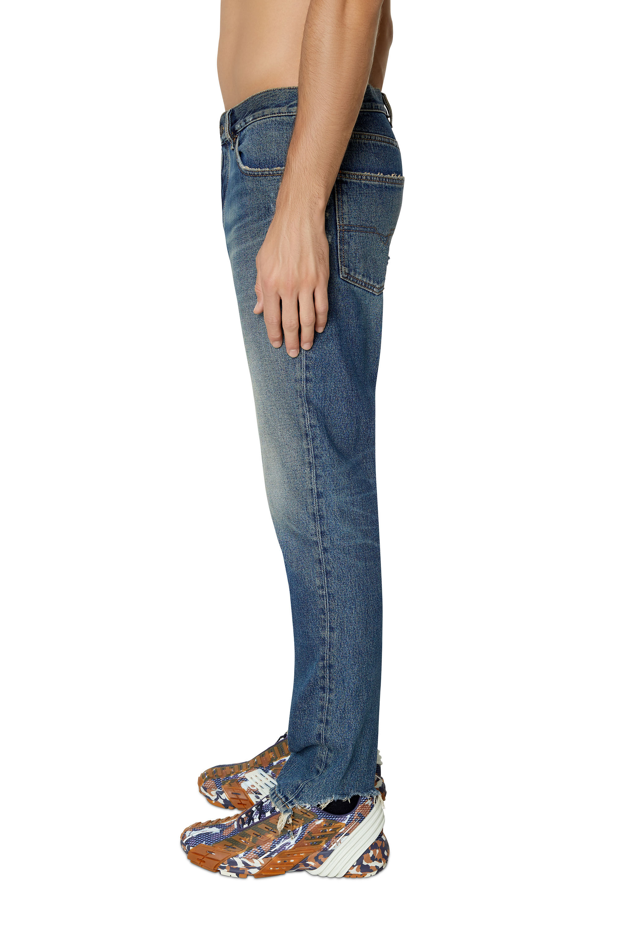 Diesel - 1995 09D93 Straight Jeans, Azul Oscuro - Image 5