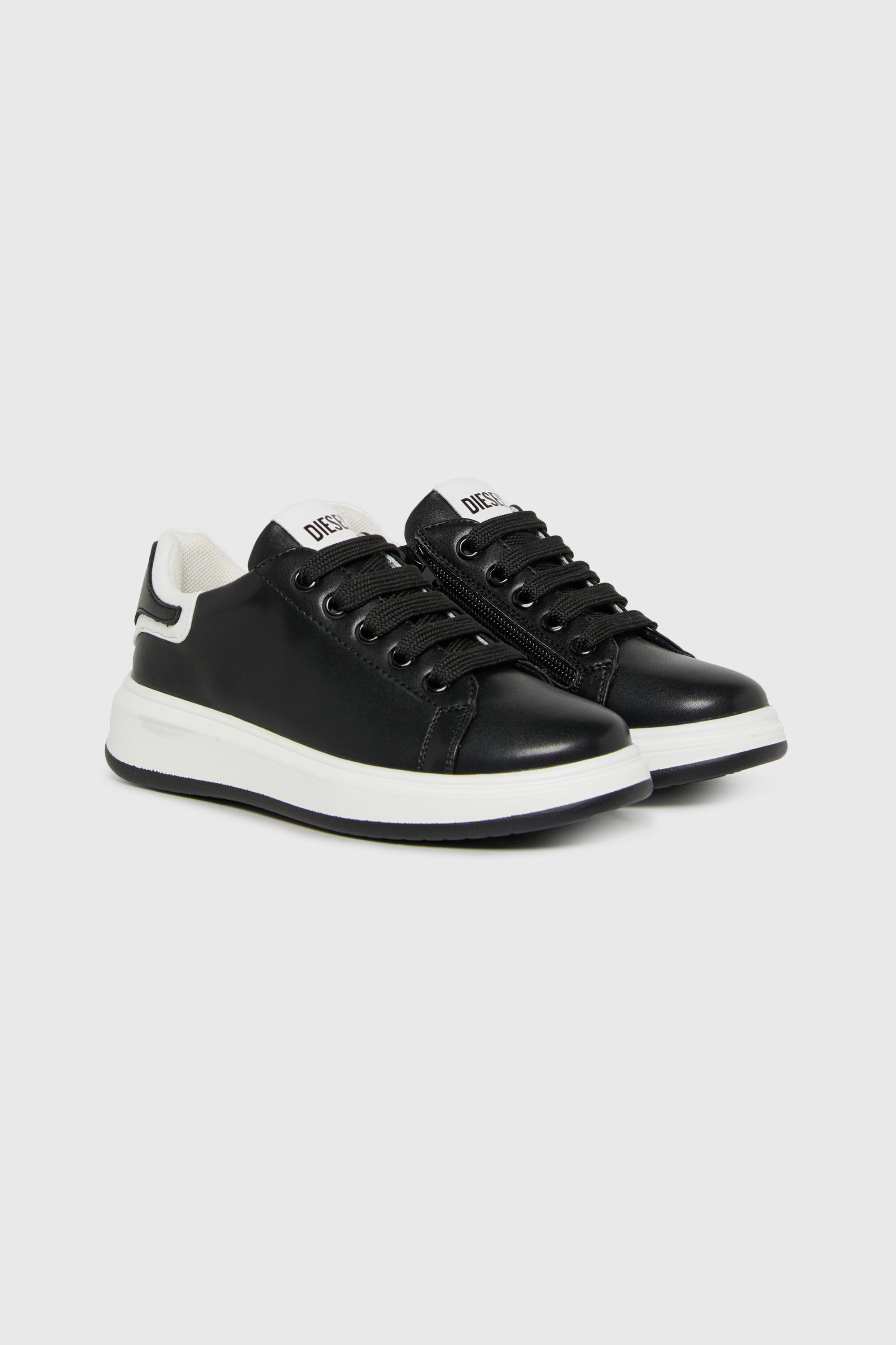 Diesel - S-MEQUIPLA, S-MEQUIPLA-Zapatillas con ribetes en contraste Unisex in Negro - 2