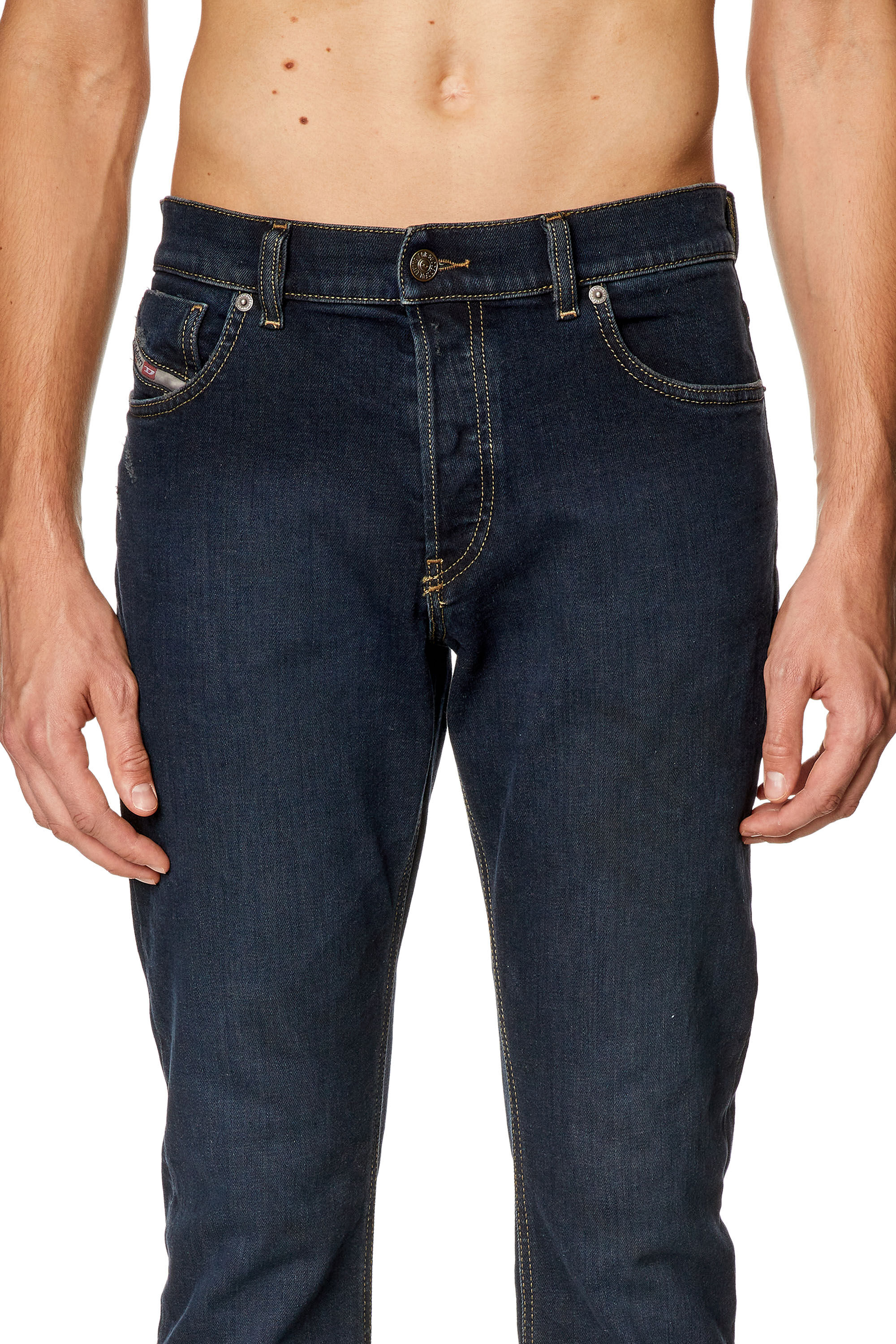 Diesel - Straight Jeans 1995 D-Sark 09H48, Azul Oscuro - Image 5