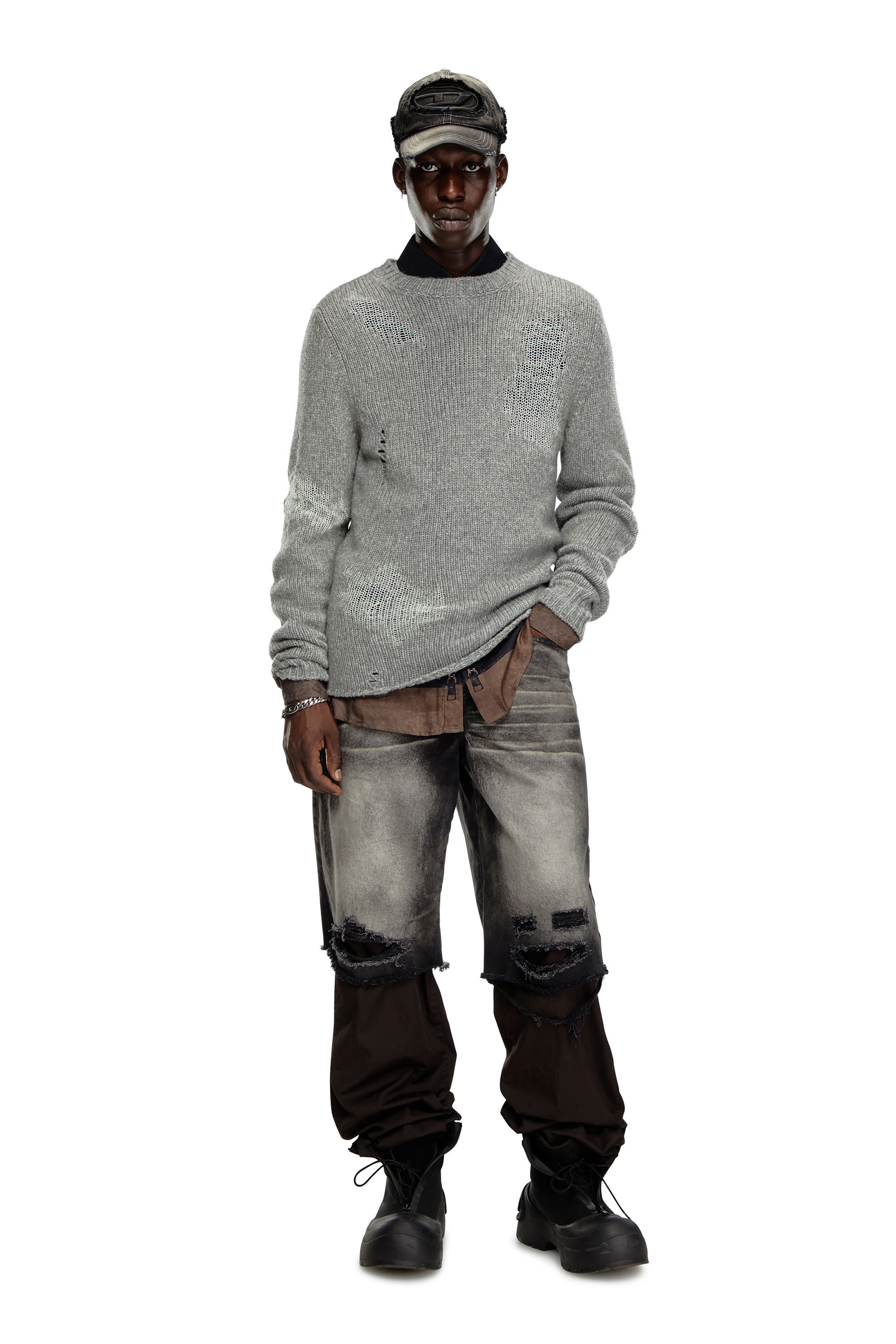 Diesel - K-NORMAN, Jersey desgastado en mezcla de lana Hombre in Gris - 1