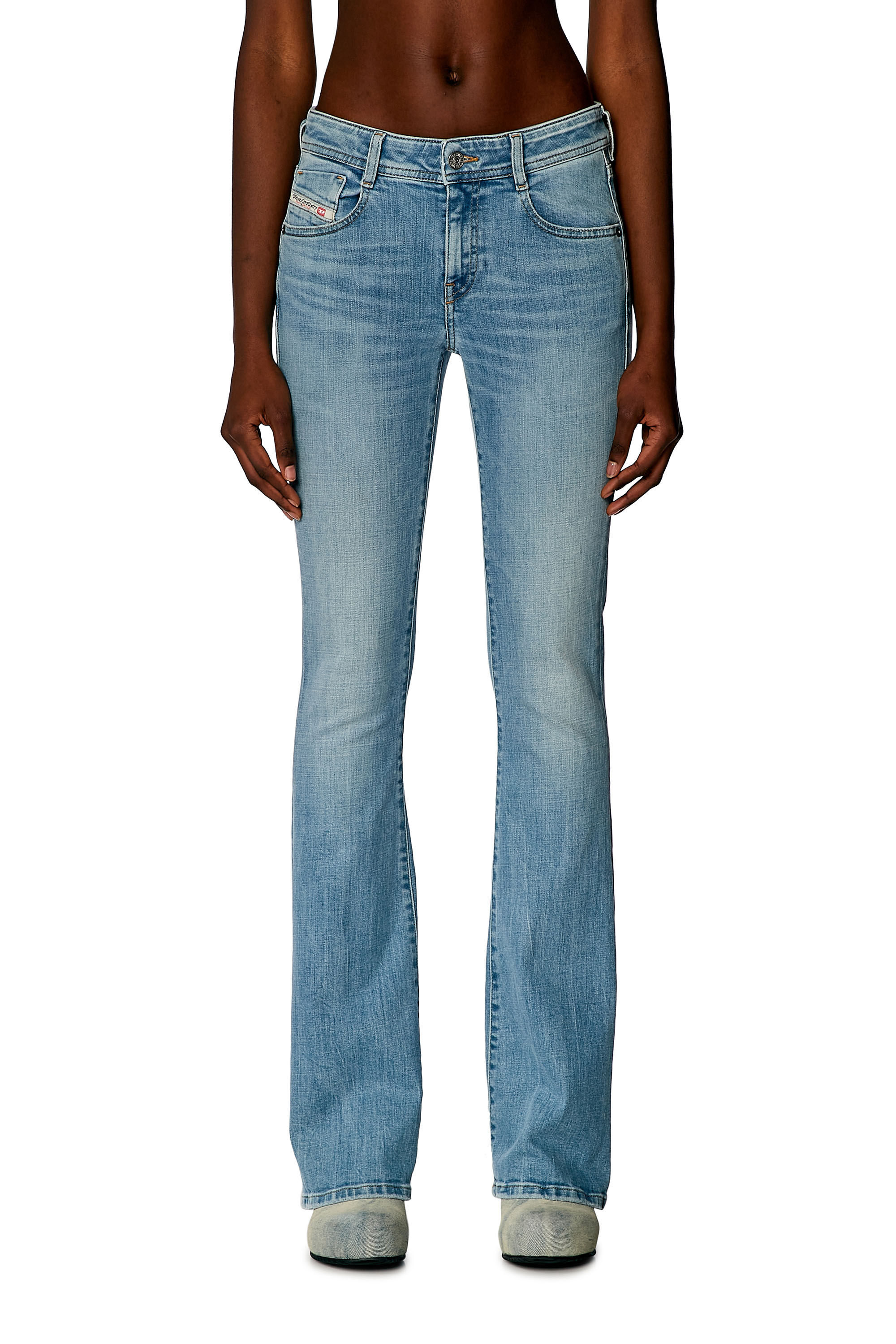 Diesel - Bootcut and Flare Jeans 1969 D-Ebbey 09H61, Azul Claro - Image 3