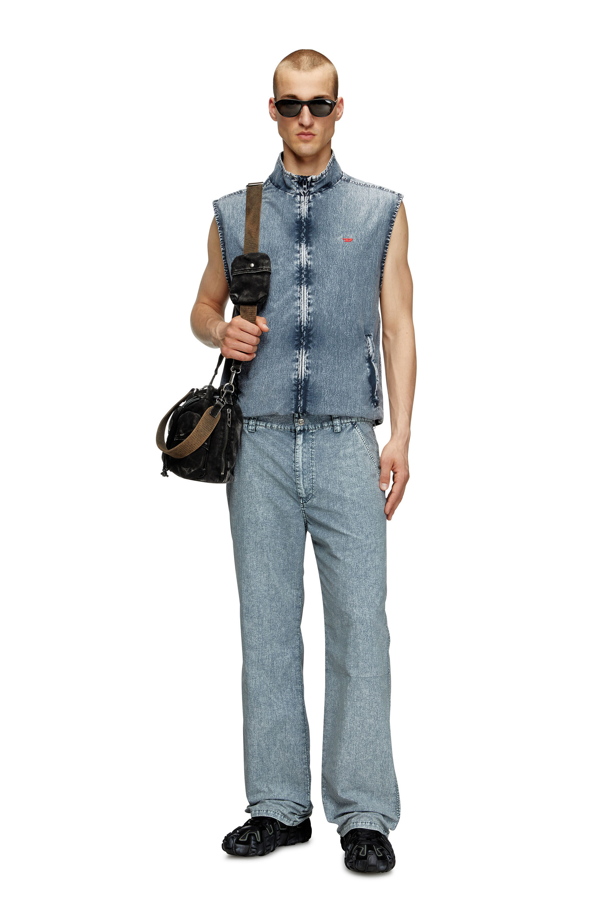 Diesel - J-ERB, Chaleco en taslan de nailon reciclado Hombre in Azul marino - 1