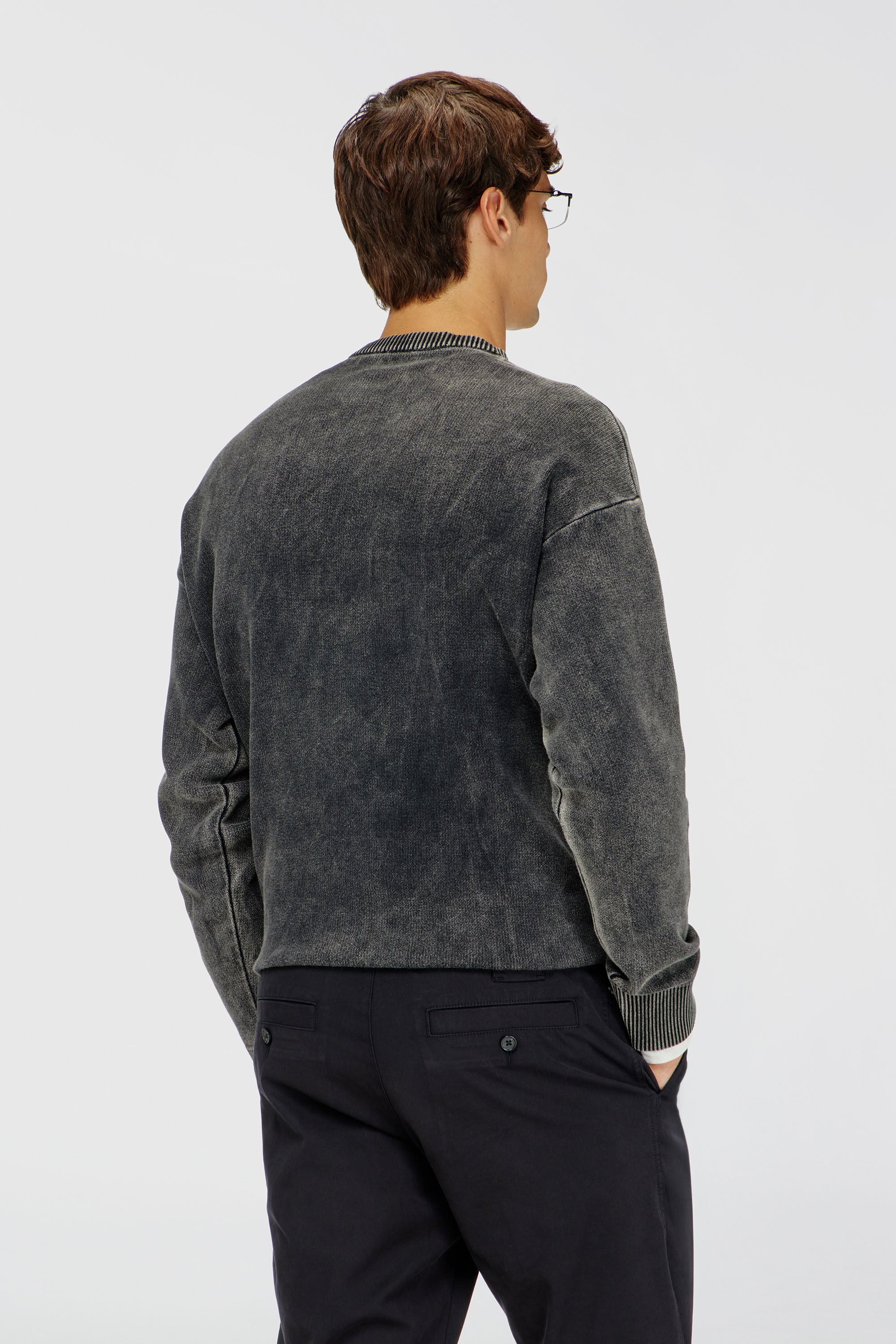 Diesel - K-UTTER, Jersey efecto denim con logo Oval D Hombre in Negro - 4