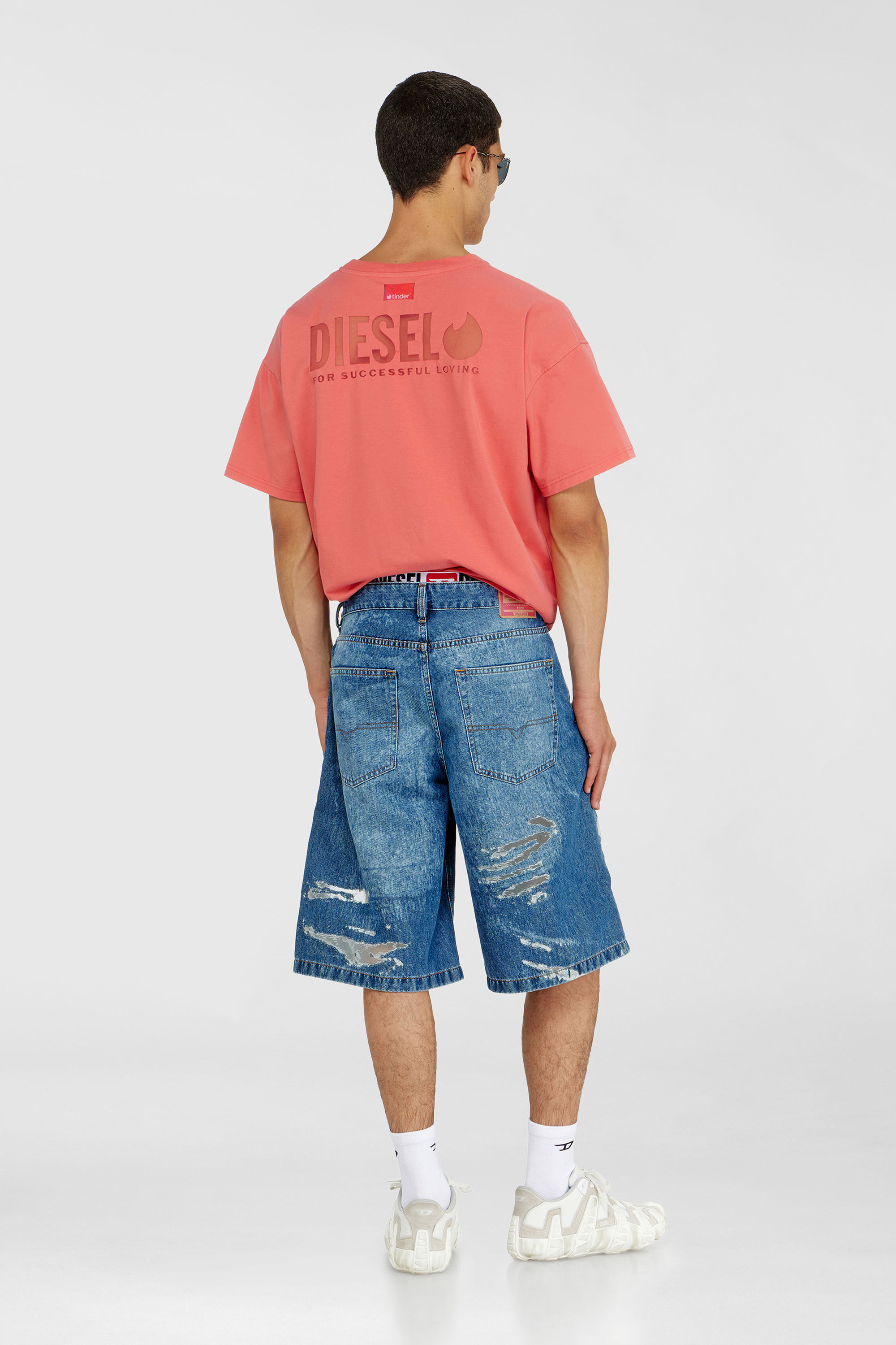 Diesel - PR-T-NORM-CHITIND-R, Camiseta con logo trasero transparente Unisex in Rojo - 1