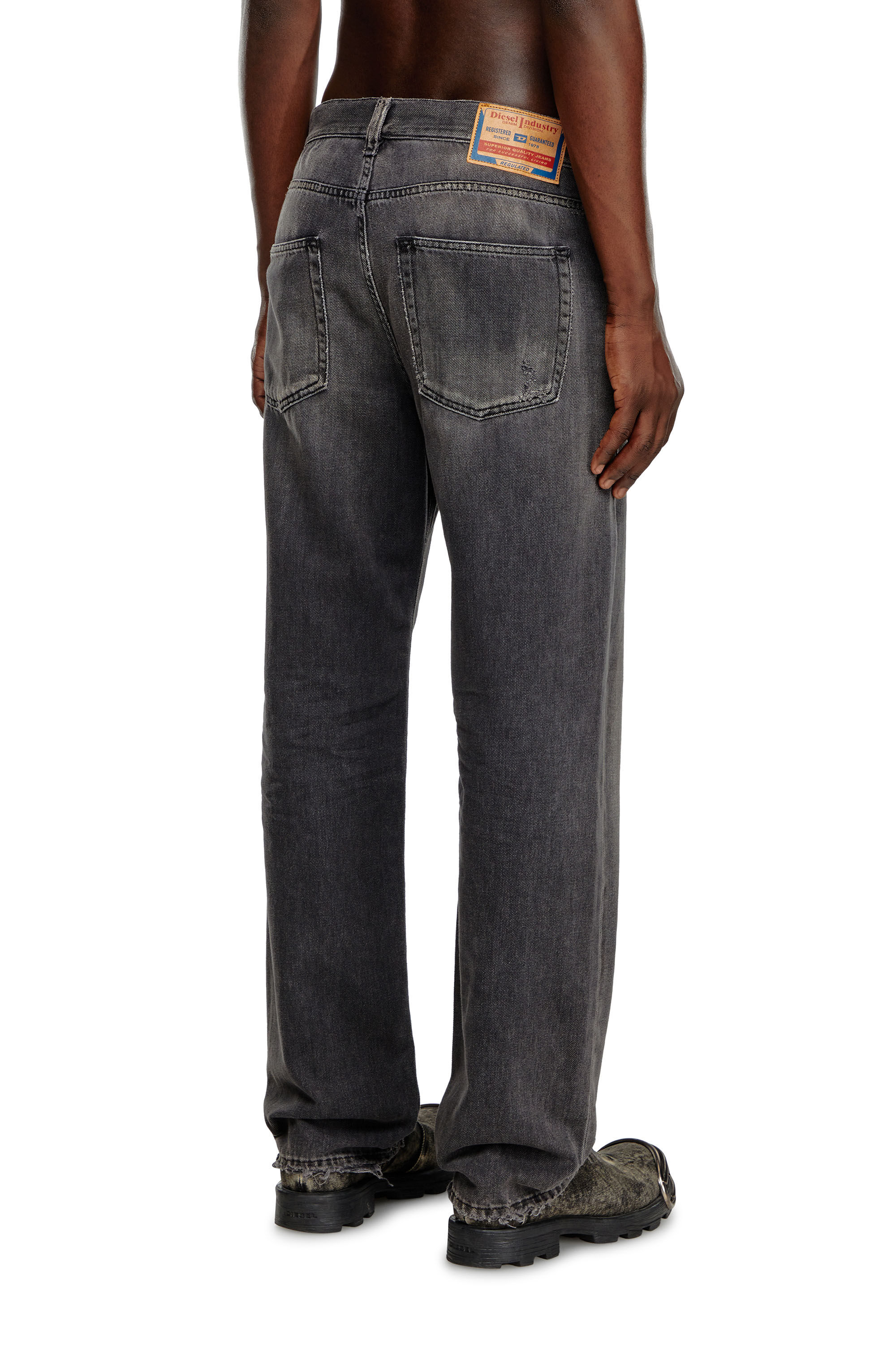 Diesel - Hombre Straight Jeans 2010 D-Macs 09K14, Negro/Gris oscuro - Image 4