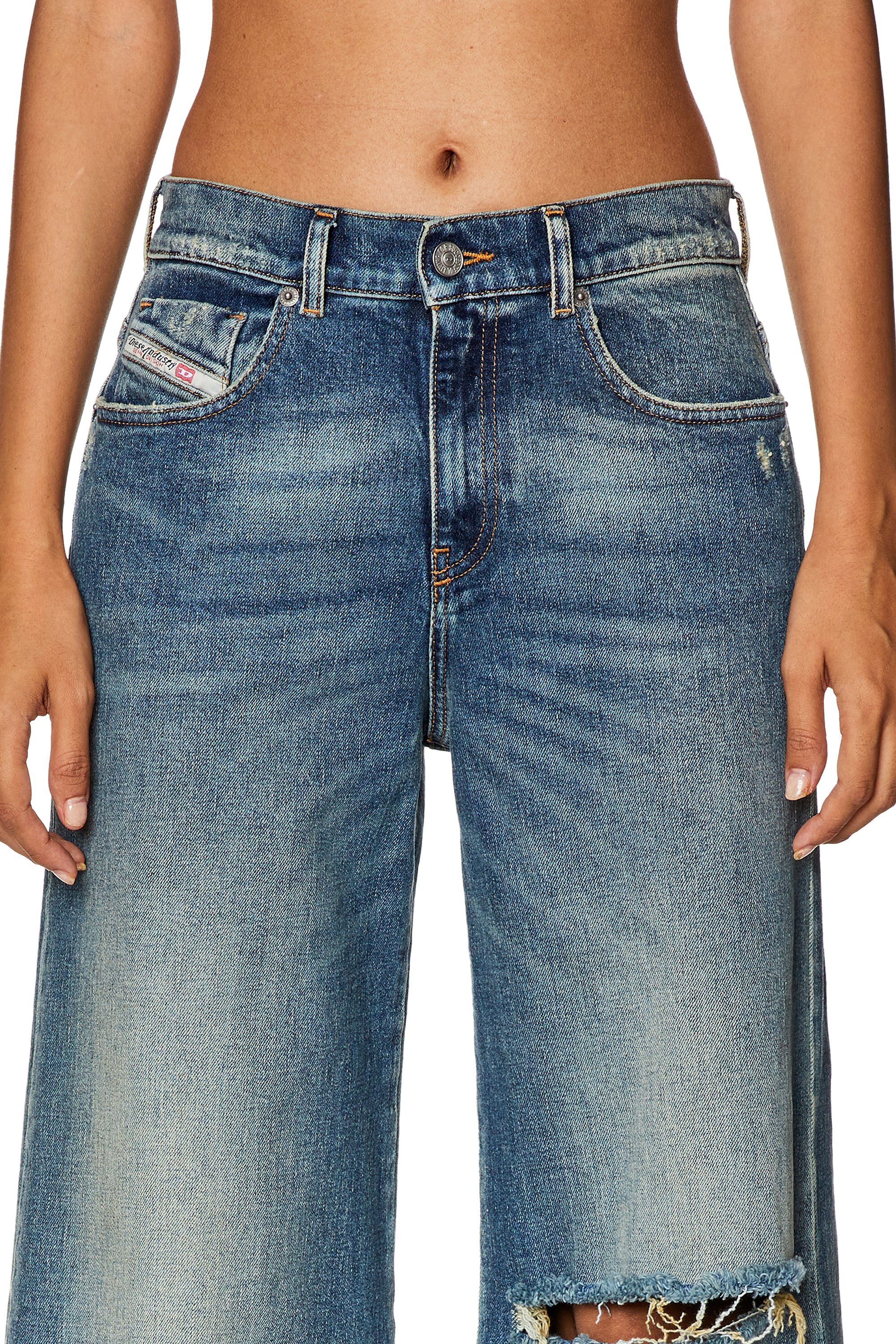 Diesel - Bootcut and Flare Jeans 1978 D-Akemi 007M5, Azul medio - Image 5