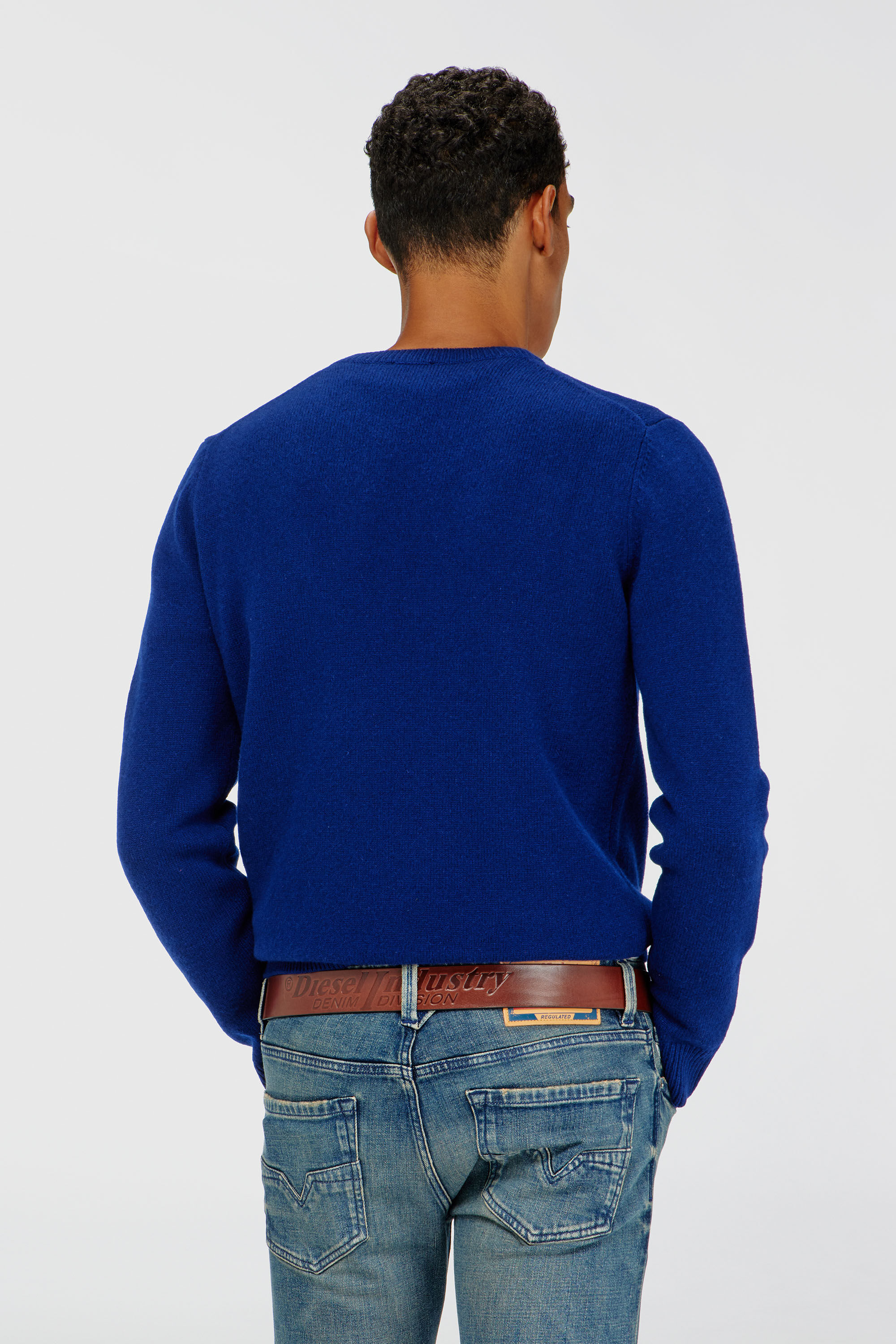 Diesel - K-IMBRO, Jersey de lana con logo en el cuello Hombre in Azul marino - 3