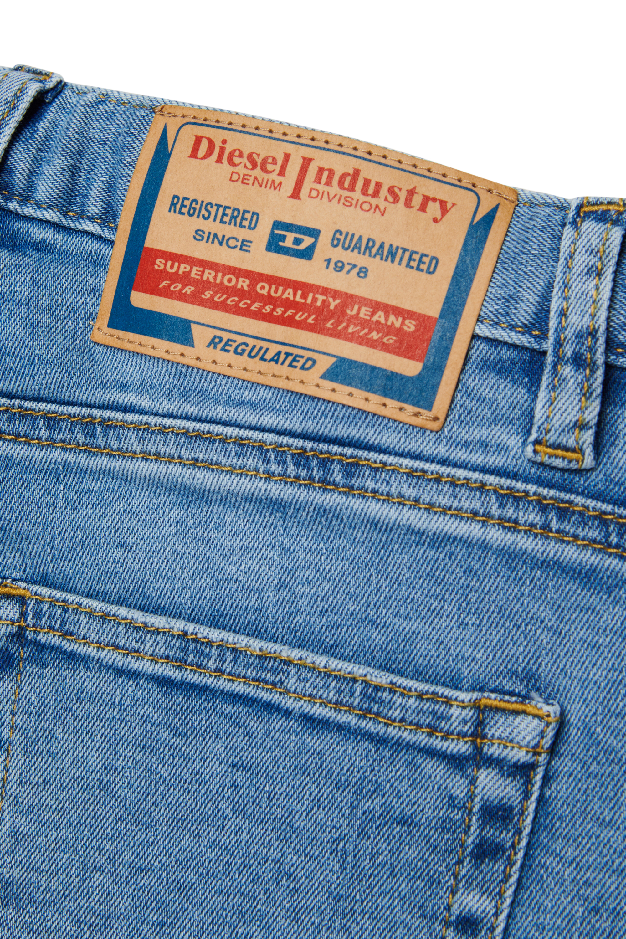 D-ARGJX-SHORT-J, Azul Claro