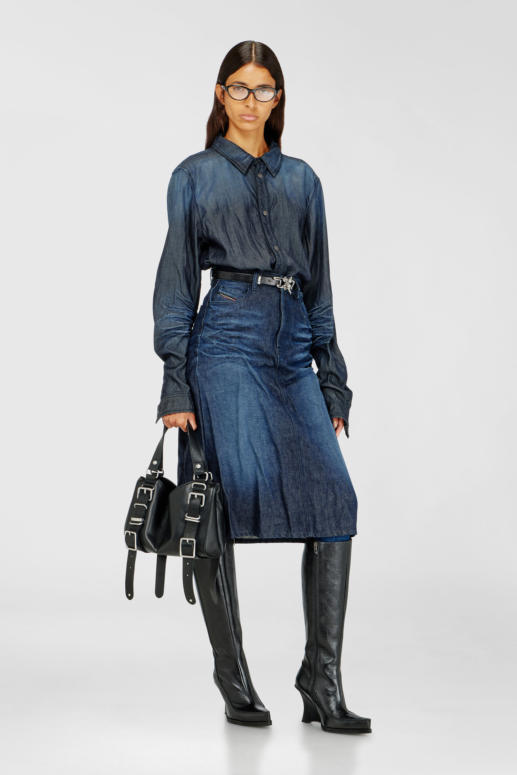 Diesel - DE-IRTI-FSJ, Falda midi de denim arrugado Mujer in Azul marino - 1