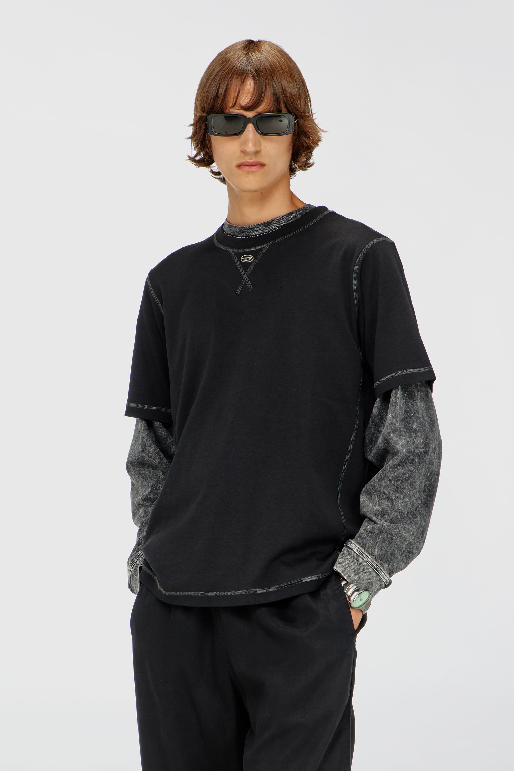 Diesel - T-MADJUST-TR, Camiseta regular con cuello redondo y Oval D Hombre in Gris - 1