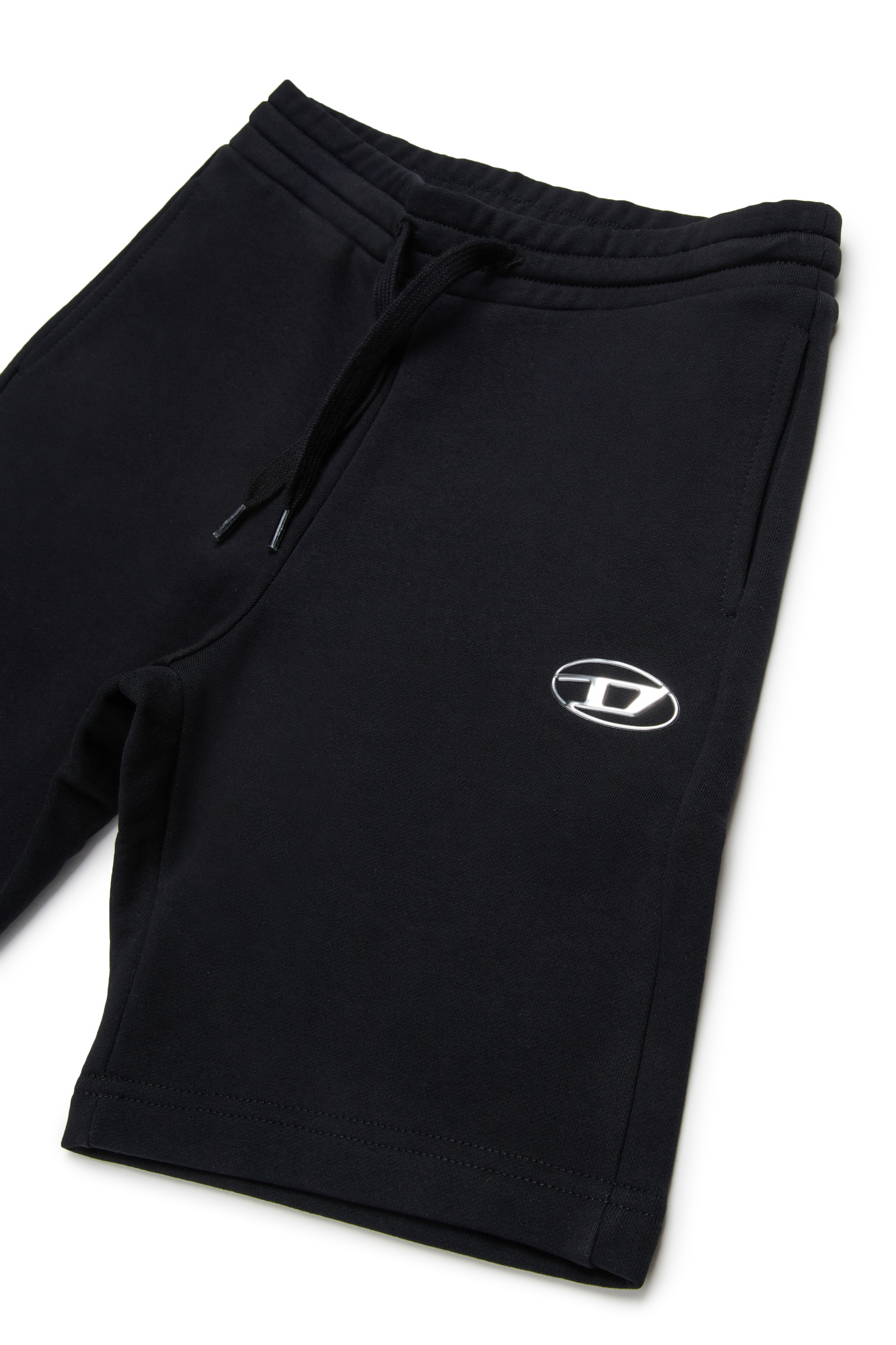 Diesel - PMACISHORT, Pantalones cortos deportivos con efecto metálico y logotipo Oval D Hombre in Negro - 3