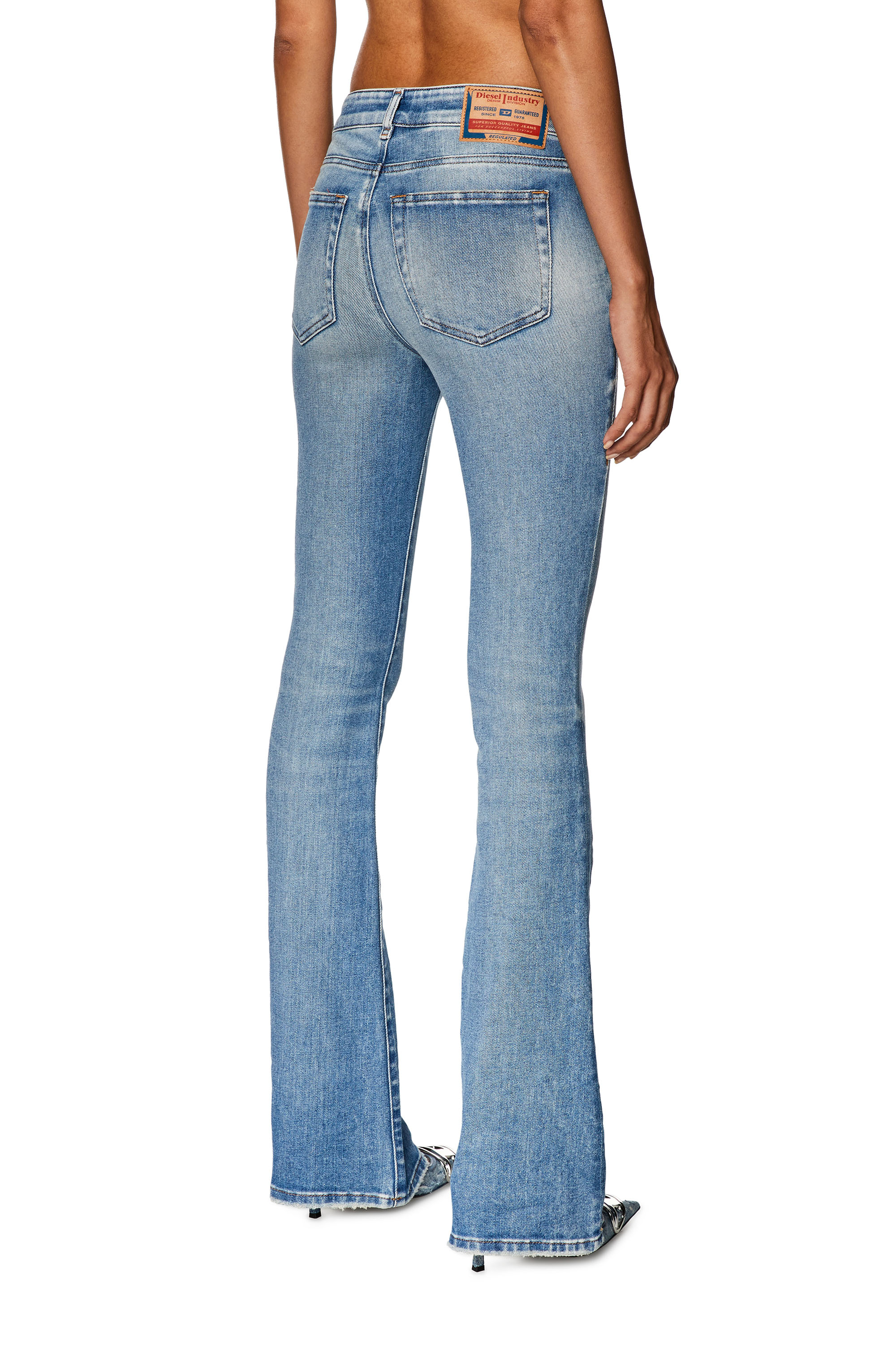 Diesel - Bootcut and Flare Jeans 1969 D-Ebbey 09G70, Azul Claro - Image 2