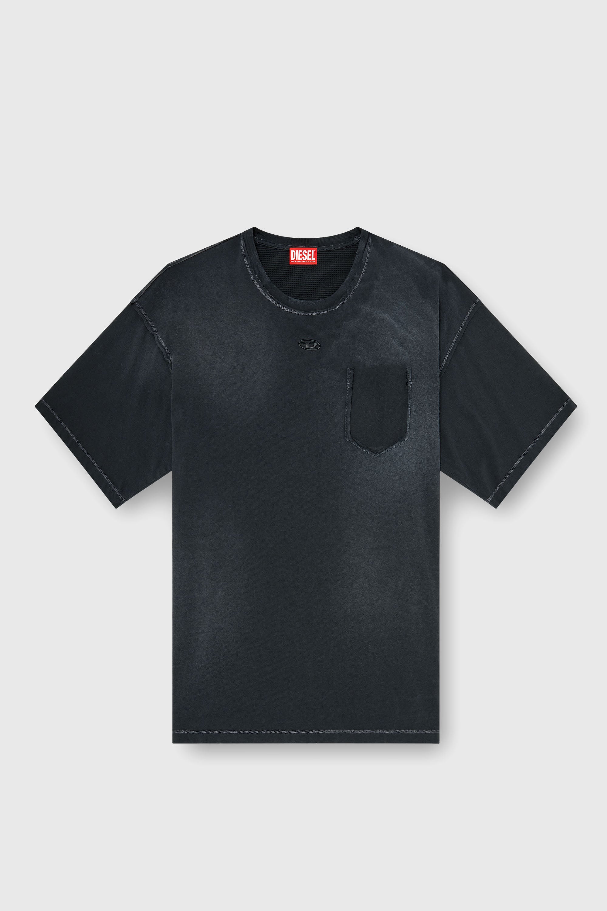 Diesel - T-POCK, Camiseta deslavada con bolsillo roto Hombre in Negro - 2