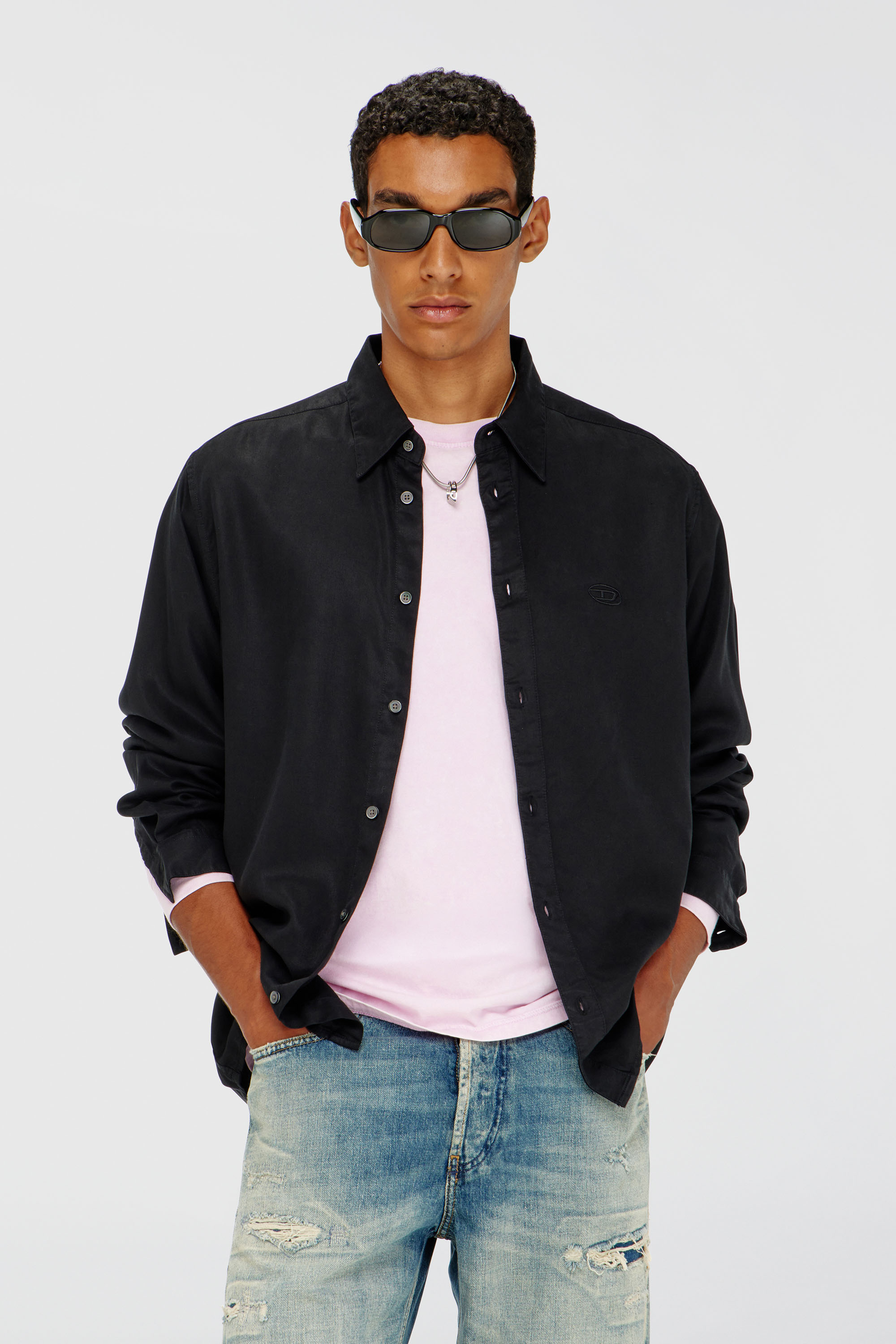 Diesel - S-SIMPLY-C, Camisa fluida con logotipo bordado Hombre in Negro - 3