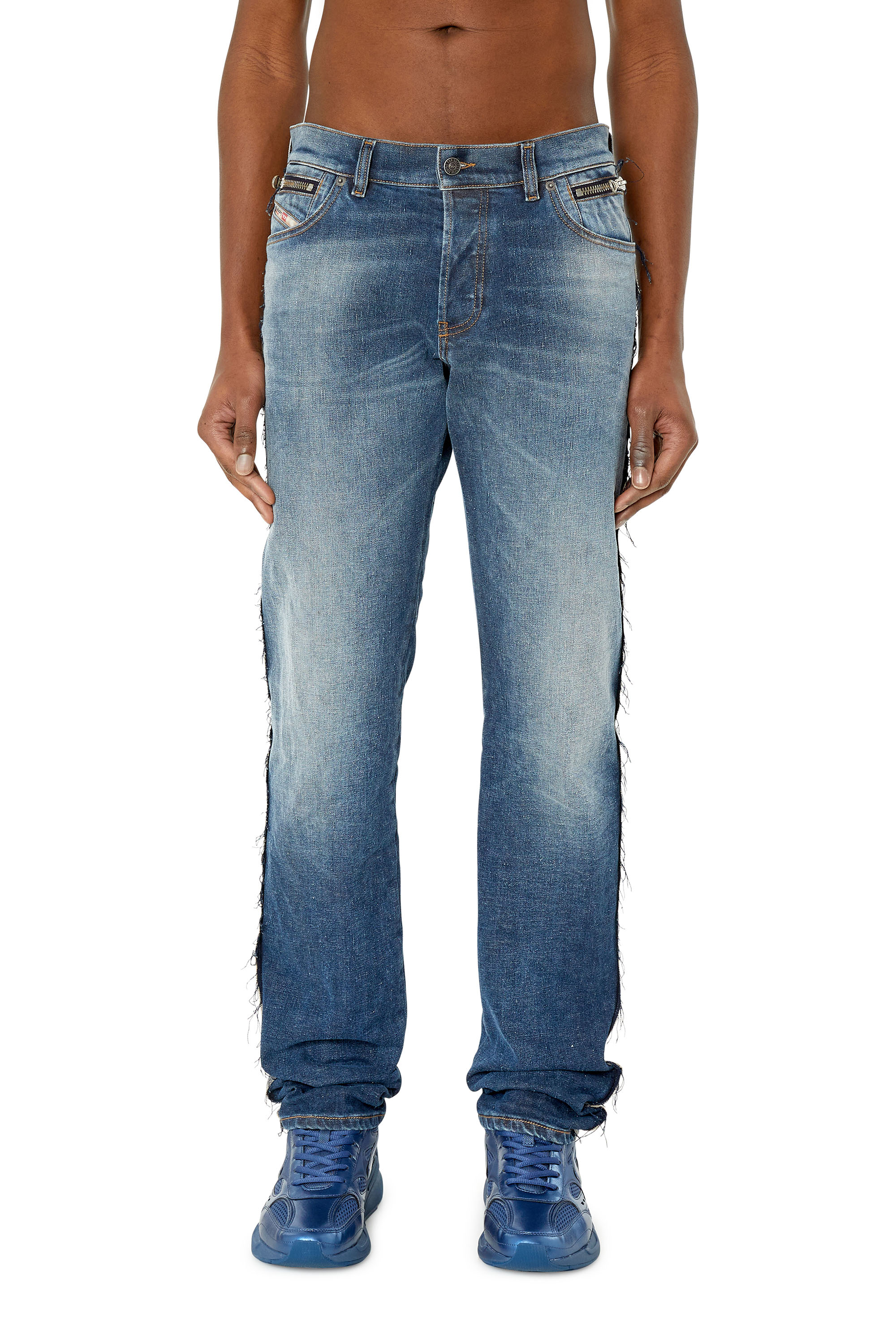 Diesel - 1995 D-Sark 09F39 Straight Jeans, Azul Oscuro - Image 1