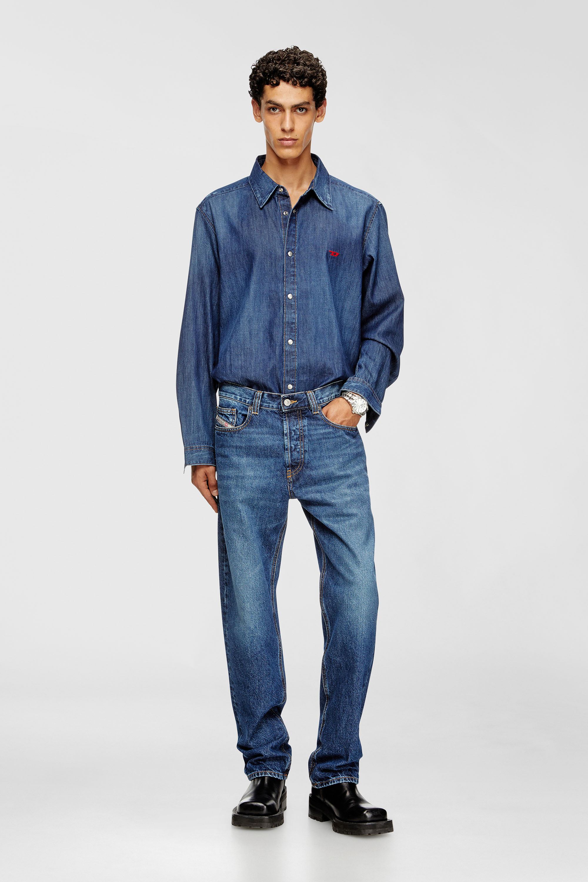 Diesel - D-SIMPLY, Camisa de denim con logo bordado Hombre in Azul marino - 2
