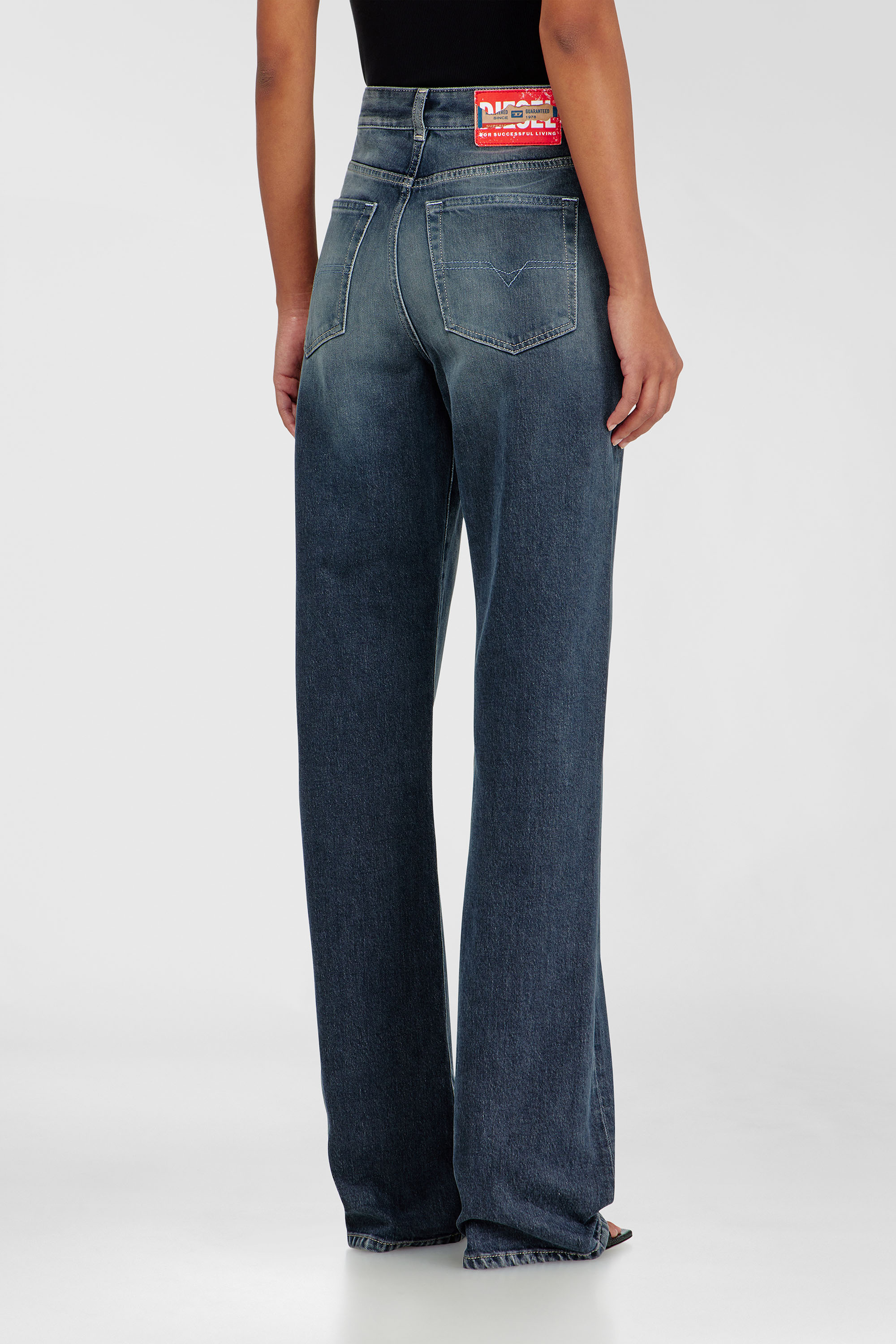 Diesel - Regular Jeans 1971 D-Sent 007EI Mujer, Azul Oscuro - 5