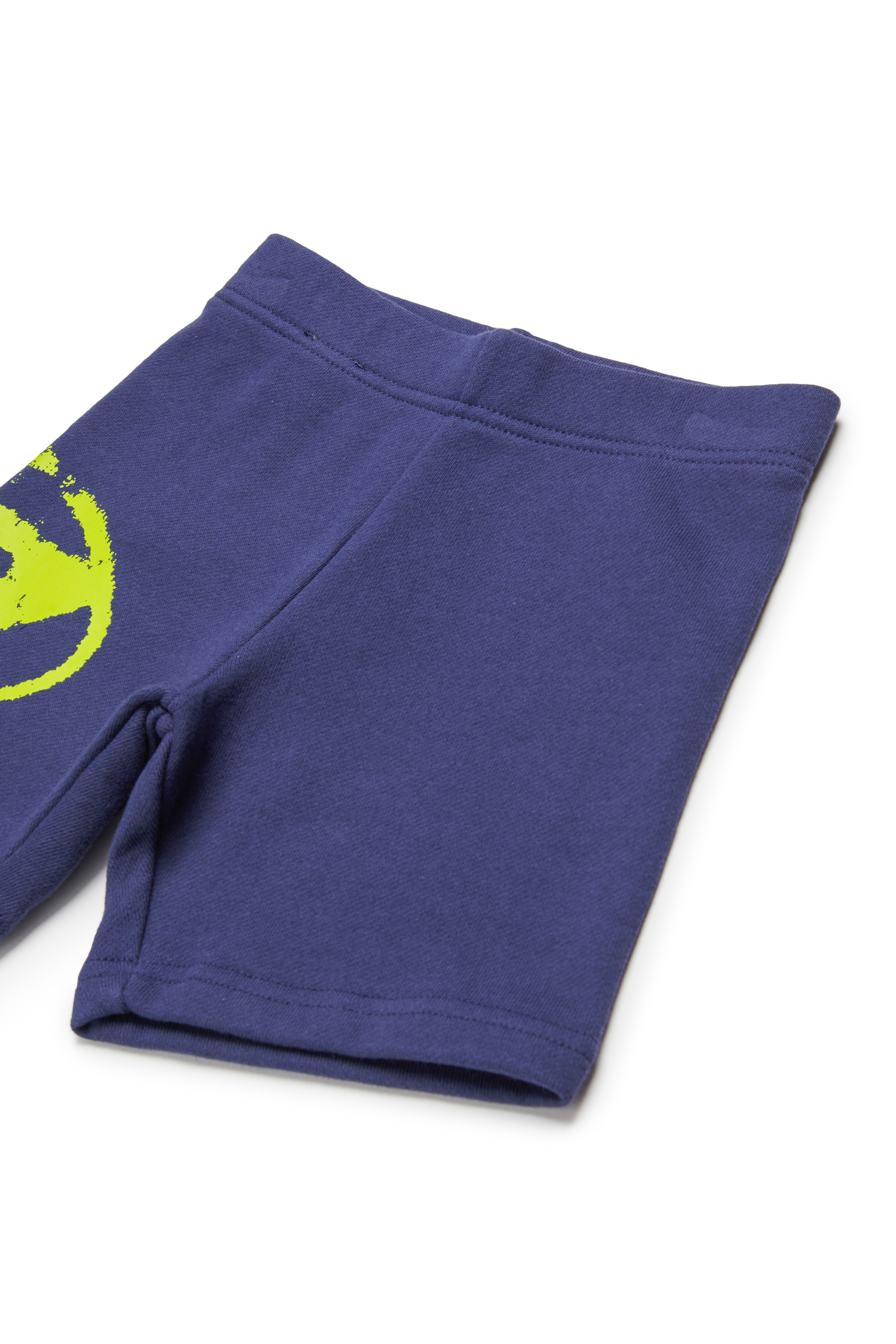 Diesel - PESDISHORTB, Pantalones cortos de algod&oacute;n con logotipo Oval D desgastado Unisex in Azul marino - 3