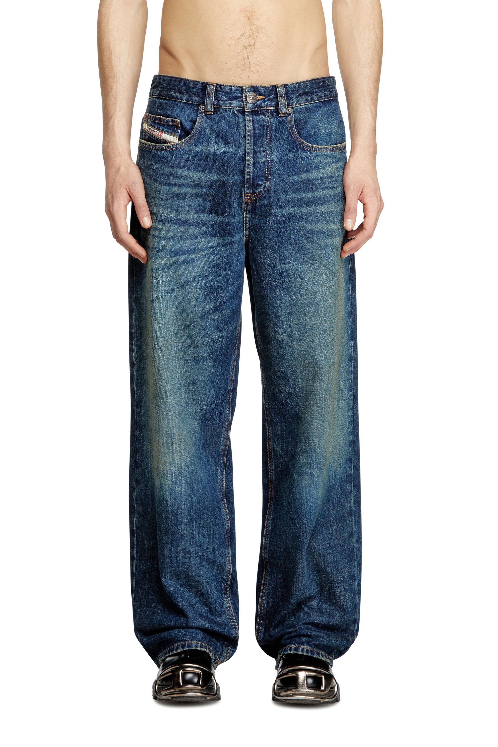 Diesel - Relaxed Jeans 2001 D-Macro 0ABDJ Hombre, Azul medio - 3