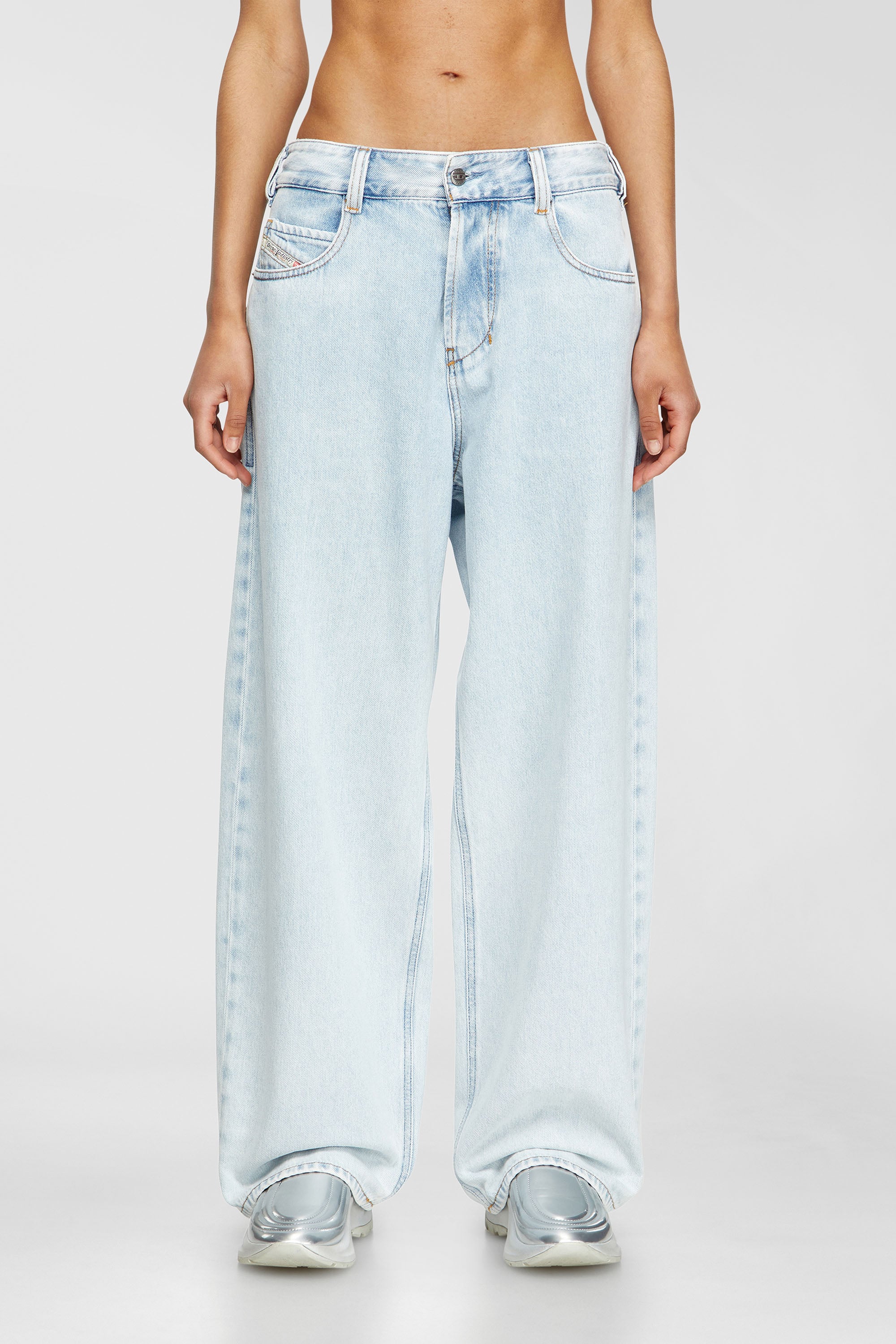 Diesel - Relaxed Jeans 1997 D-Enim-M 09M74 Unisex, Azul Claro - 2