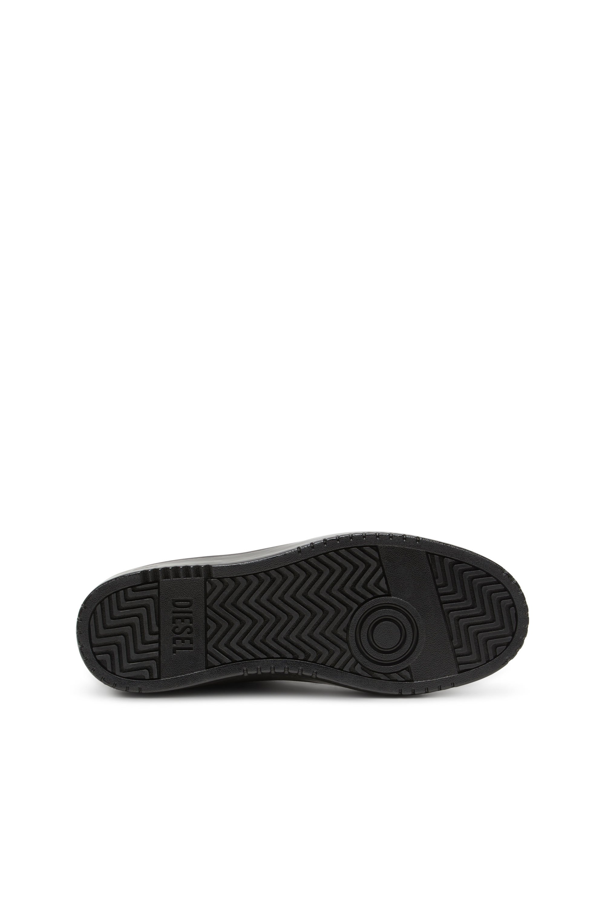 Diesel - S-TRACKER-D LOW, S-Tracker-D-Deportivas de cuero que se sumergieron en silicona Hombre in Negro - 5