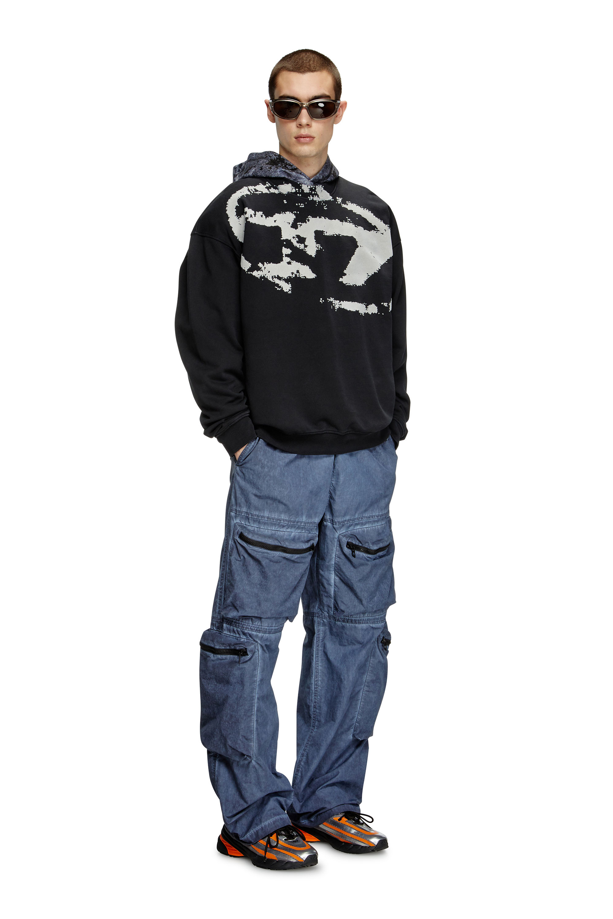 Diesel - S-BOXT-N5, Sudadera con logotipo desgastado en relieve Hombre in Negro - 1