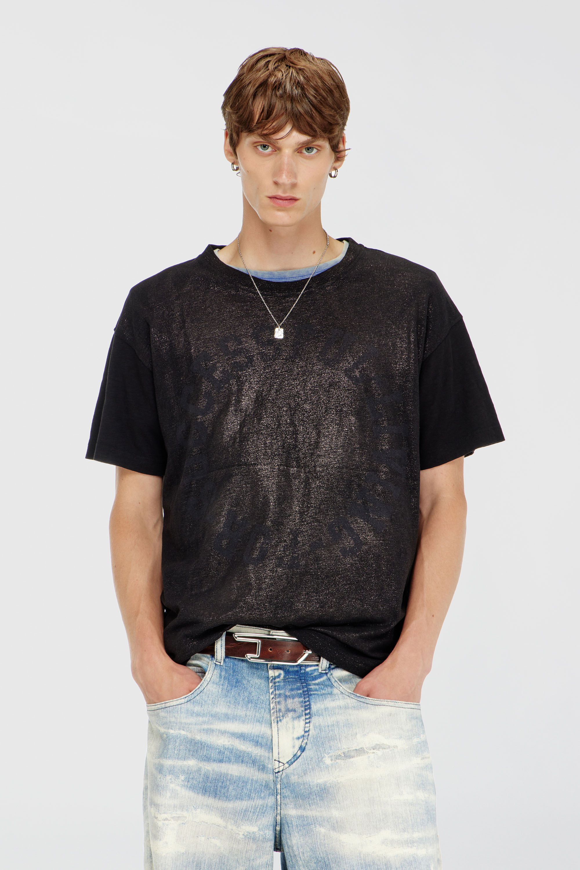 Diesel - T-NORM-AA2, Camiseta de algod&oacute;n con estampado foil en el pecho Hombre in Negro - 1