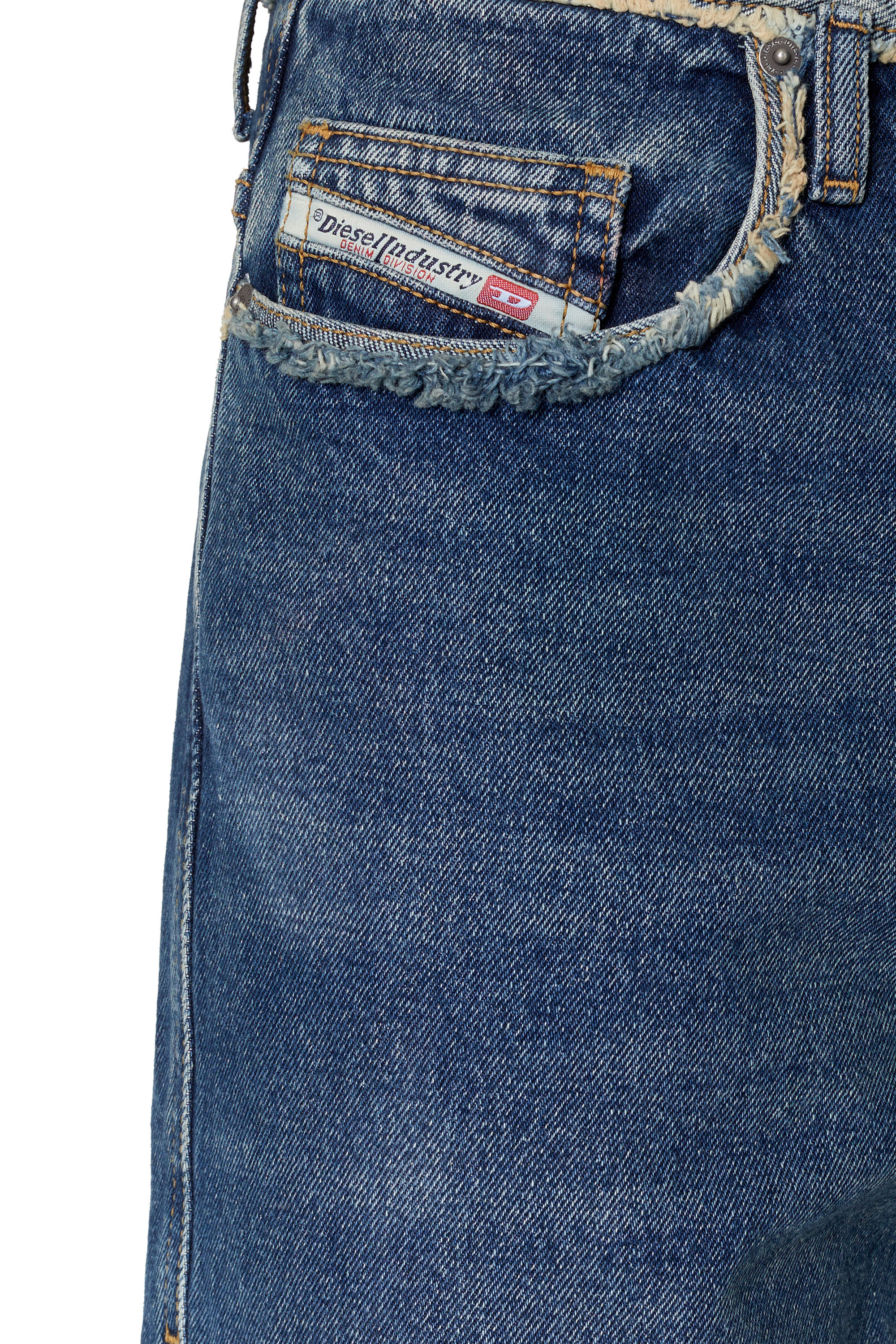 Diesel - D-Pend 007F2 Straight Jeans, Azul medio - Image 4