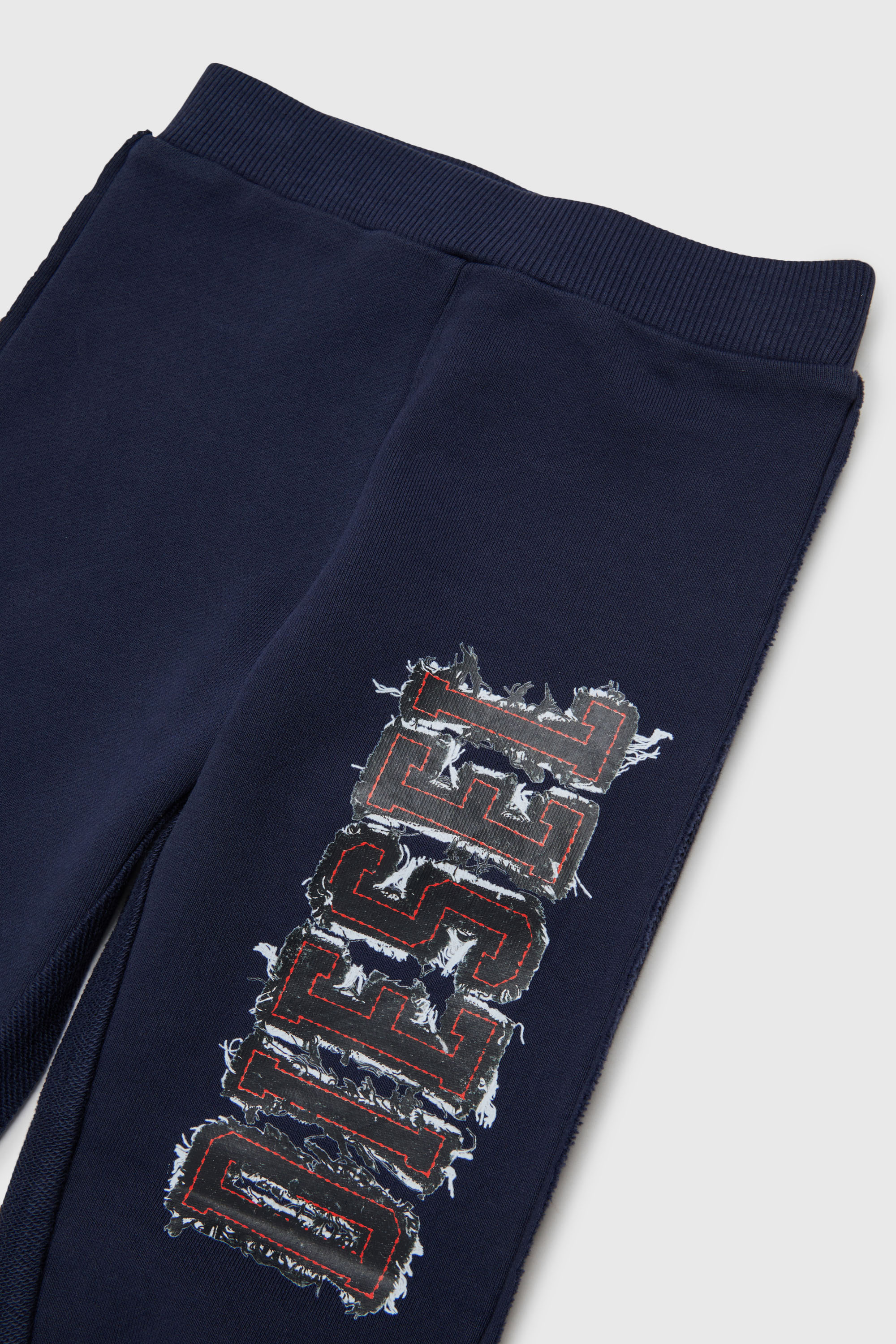 Diesel - PEANSB, Pantal&oacute;n de ch&aacute;ndal con logo efecto deshilachado Hombre in Azul marino - 3