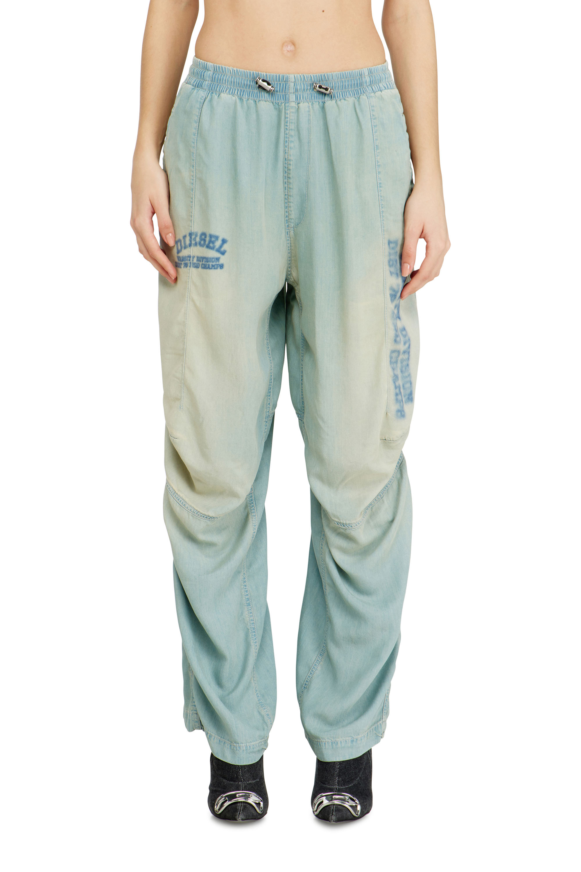 Diesel - Relaxed Jeans D-Pari 0ADCF Unisex, Azul Claro - 4