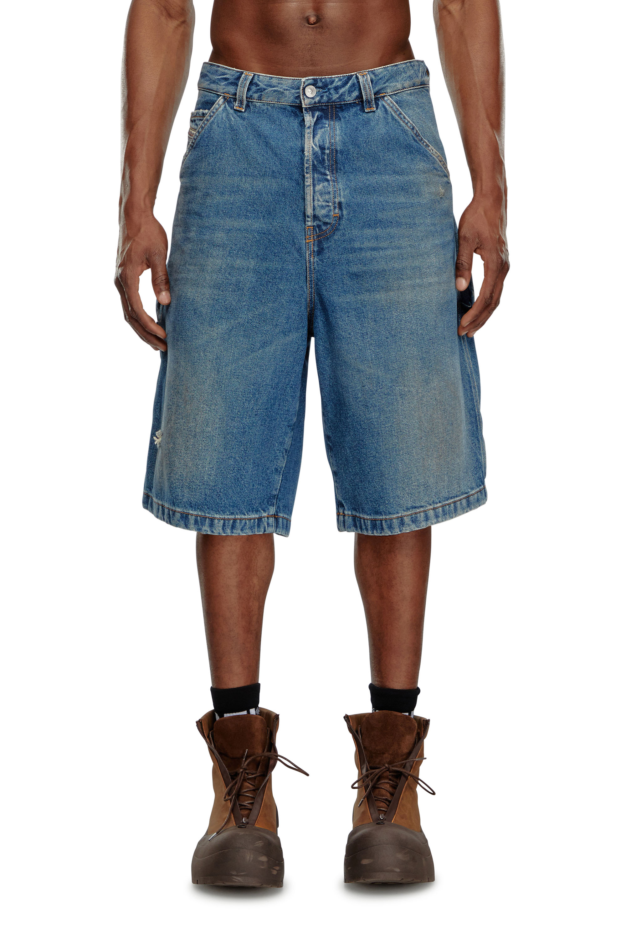 Diesel - D-LIVERY-SHORT, Hombre Pantalones cortos utility en denim con lavado gastado in Azul marino - Image 1